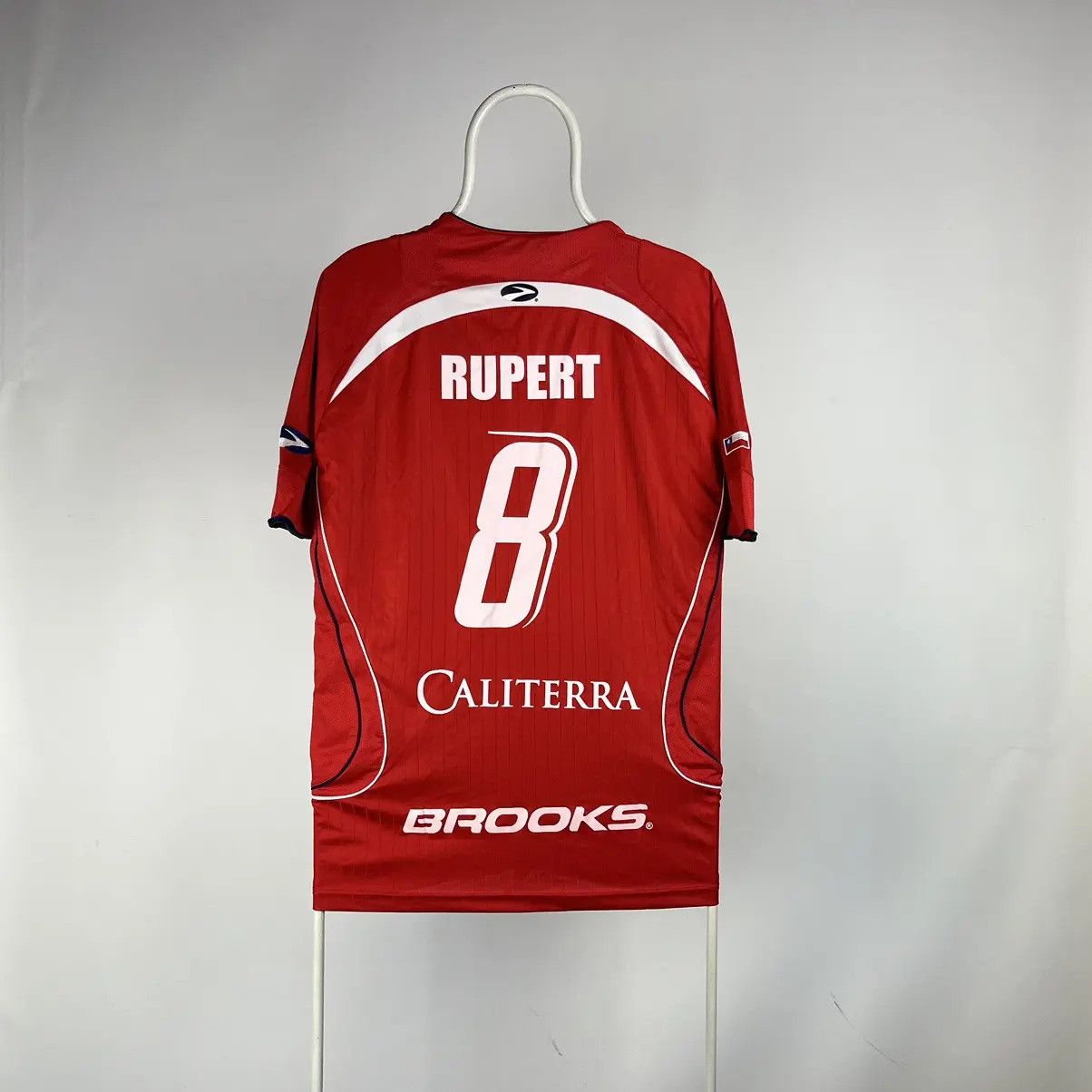 Brooks Chile home jersey 2007/2008 Rupert 8# size XLarge Size US XL / EU 56 / 4 - 2 Thumbnail