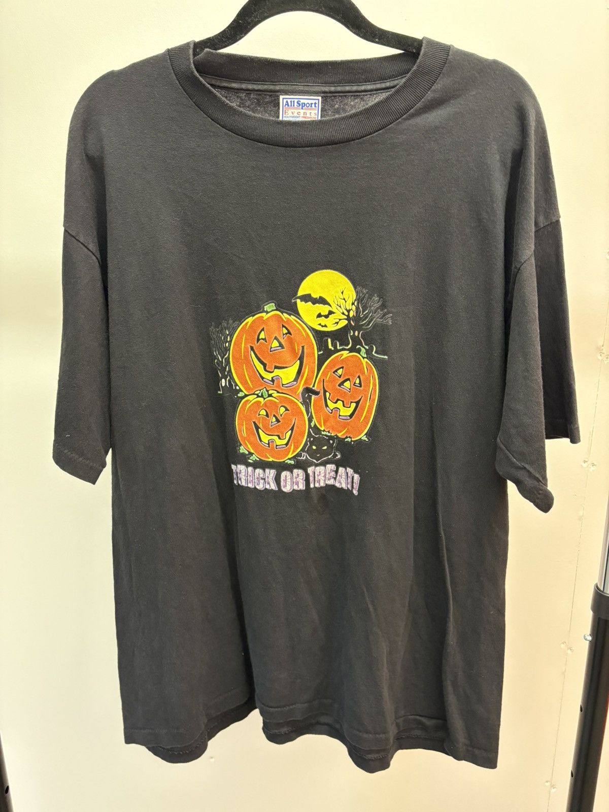 Vintage Vintage Halloween Pumpkin Tshirt Size US XL / EU 56 / 4 - 1 Thumbnail