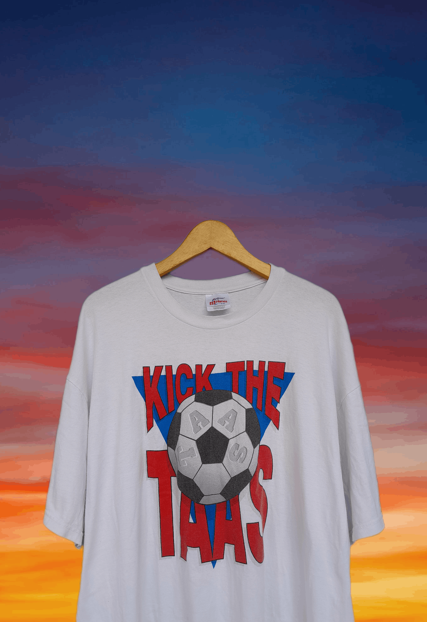 Vintage Vintage 90s Kick the TAAS Art of football graphic t-shirt Size US XL / EU 56 / 4 - 3 Thumbnail