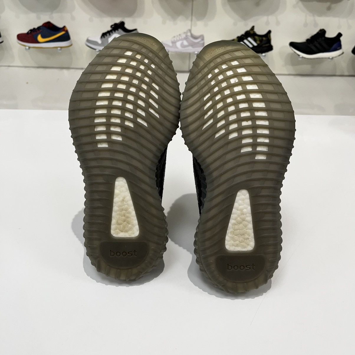 Adidas Adidas Yeezy Boost 350 V2 Beluga 2.0 Size US 6.5 / EU 39-40 - 11 Thumbnail