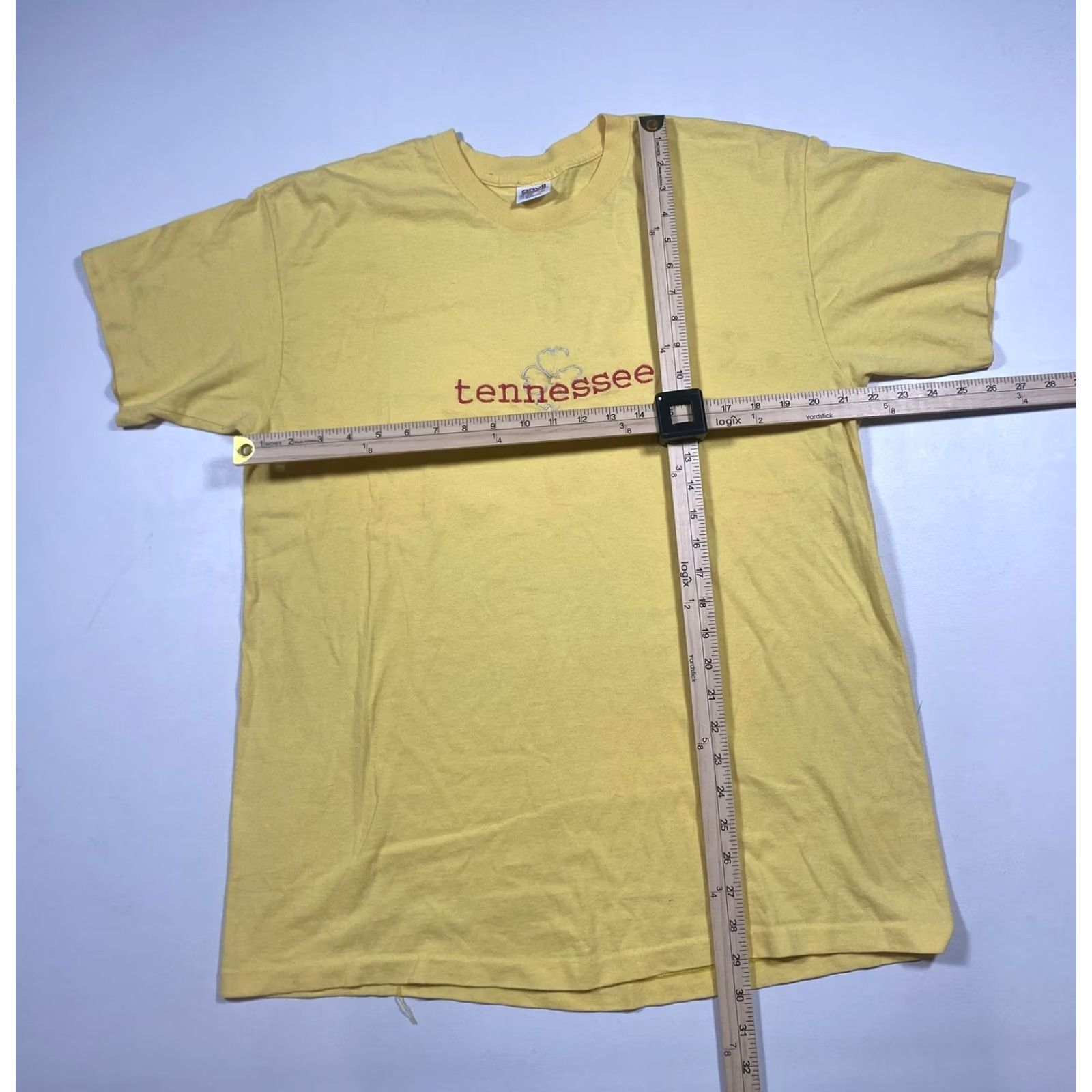 Anvil VINTAGE Anvil Tennessee Shirt Mens XL Yellow Embroidered Souvenir Tee Made USA Size US XL / EU 56 / 4 - 5 Thumbnail