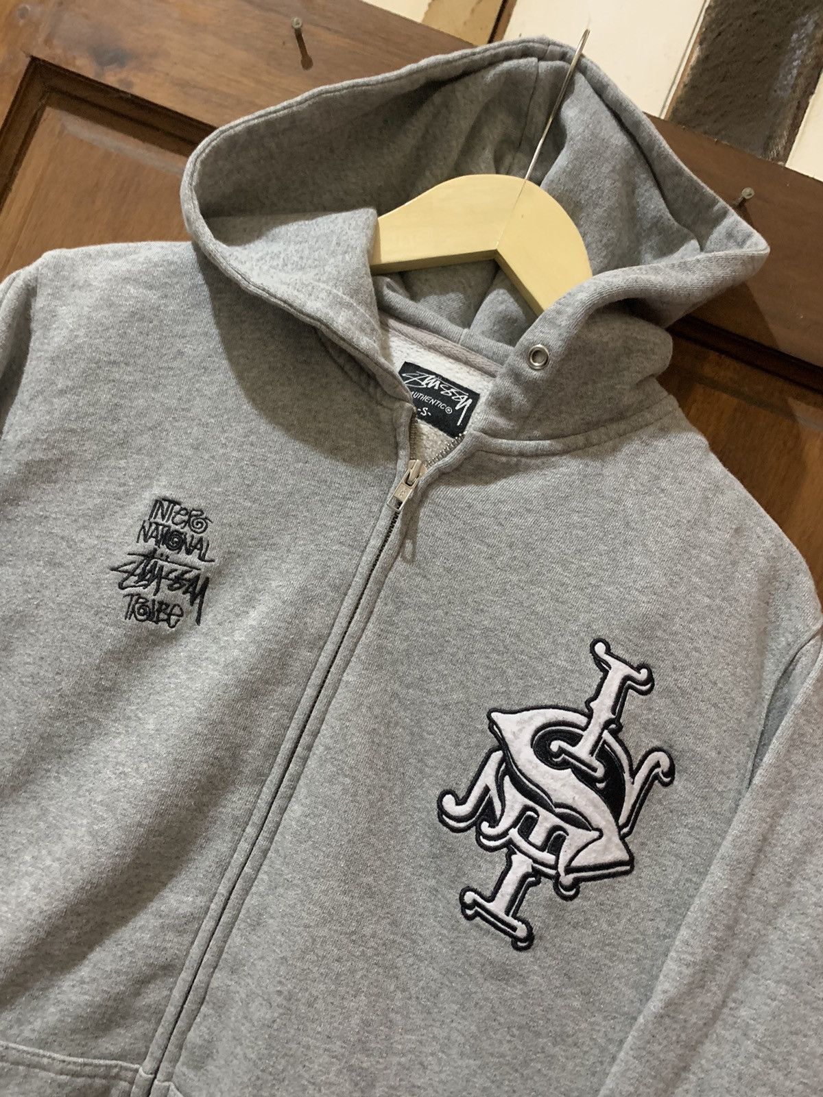 Image of Stussy Hoodie Simple Logo in Grey, Men's (Size Small)