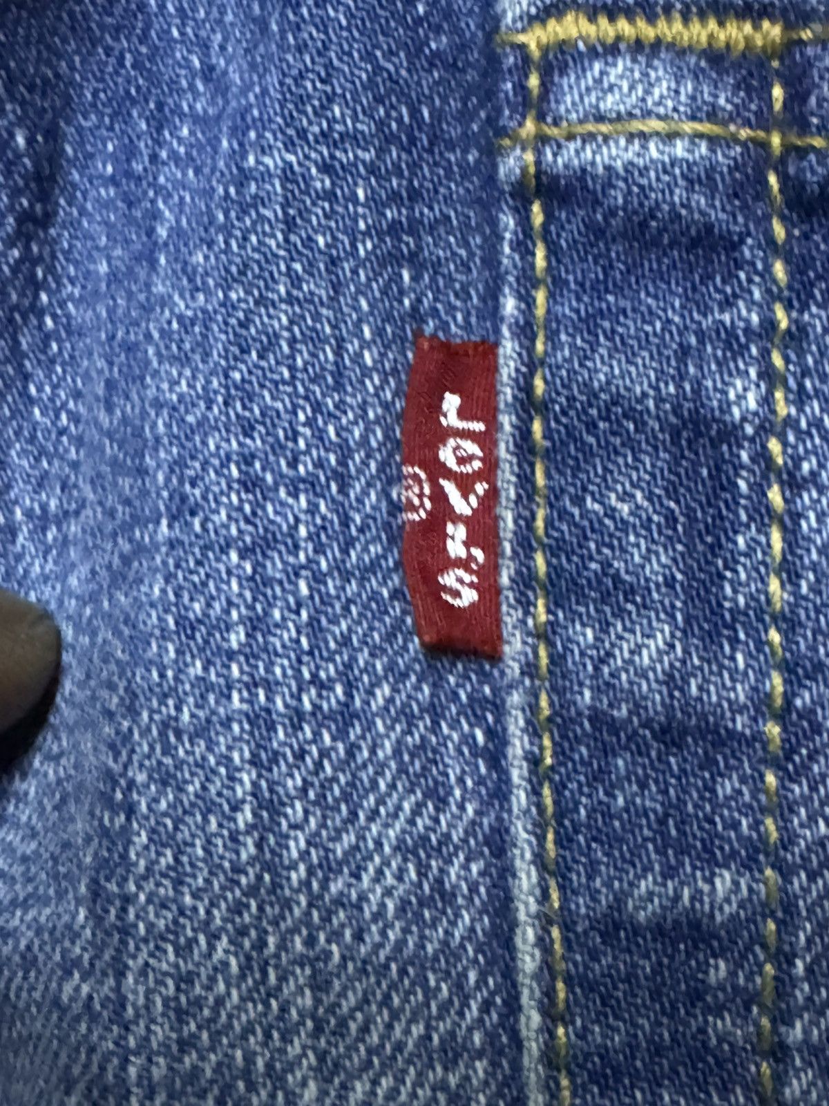 Levi's Vintage Levis 501 Faded Wash Distressed Loose Jeans Size US 31 - 13 Thumbnail