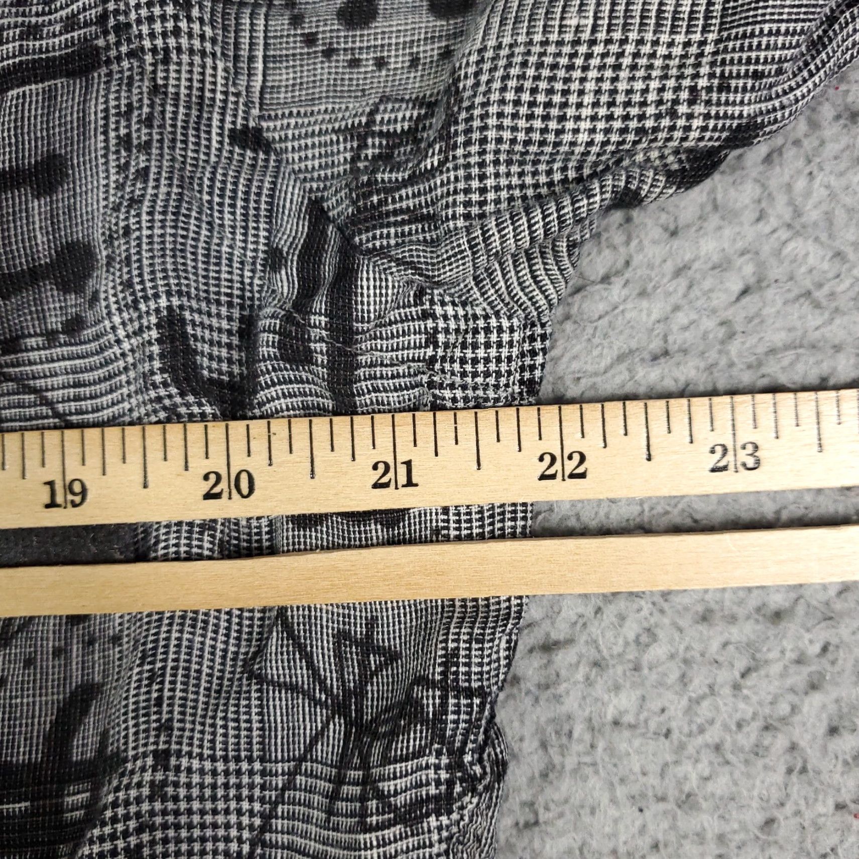 Vintage VINTAGE Bullock & Jones Shirt Mens Gray Geometric Button-Up Long Sleeve L Linen Knit Contemporary/Classic Style Mens Size US L / EU 52-54 / 3 - 7 Thumbnail
