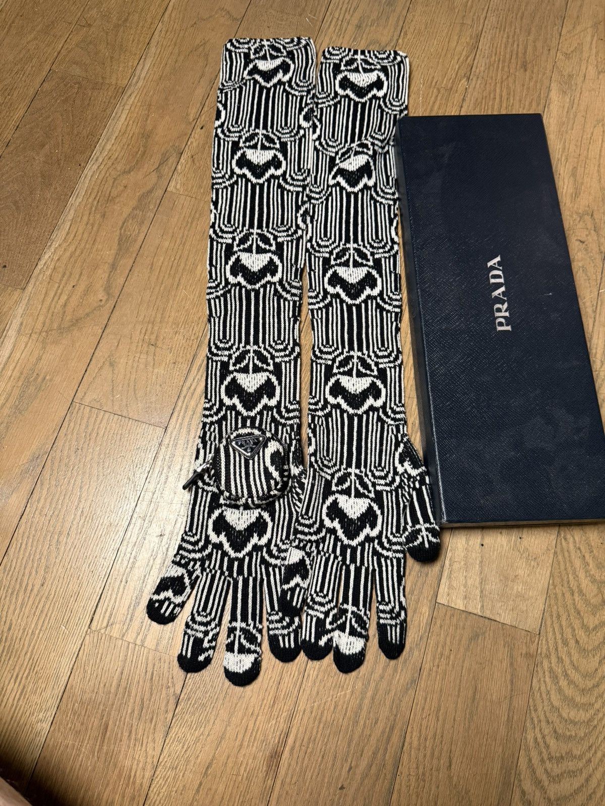 Prada Raf simons Prada FW2021 wool pocket gloves Size ONE SIZE - 1 Thumbnail
