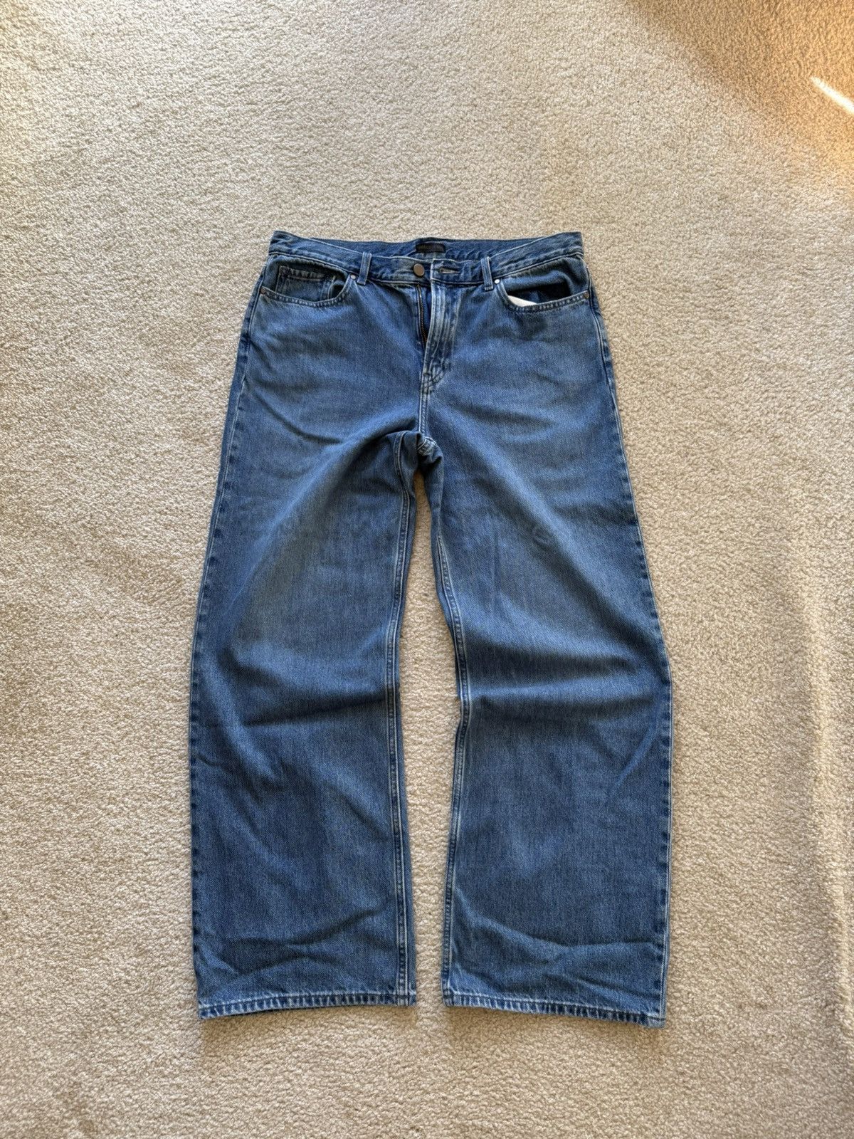 Uniqlo Uniqlo Straight Leg Jeans Size US 28 / EU 44 - 1 Thumbnail