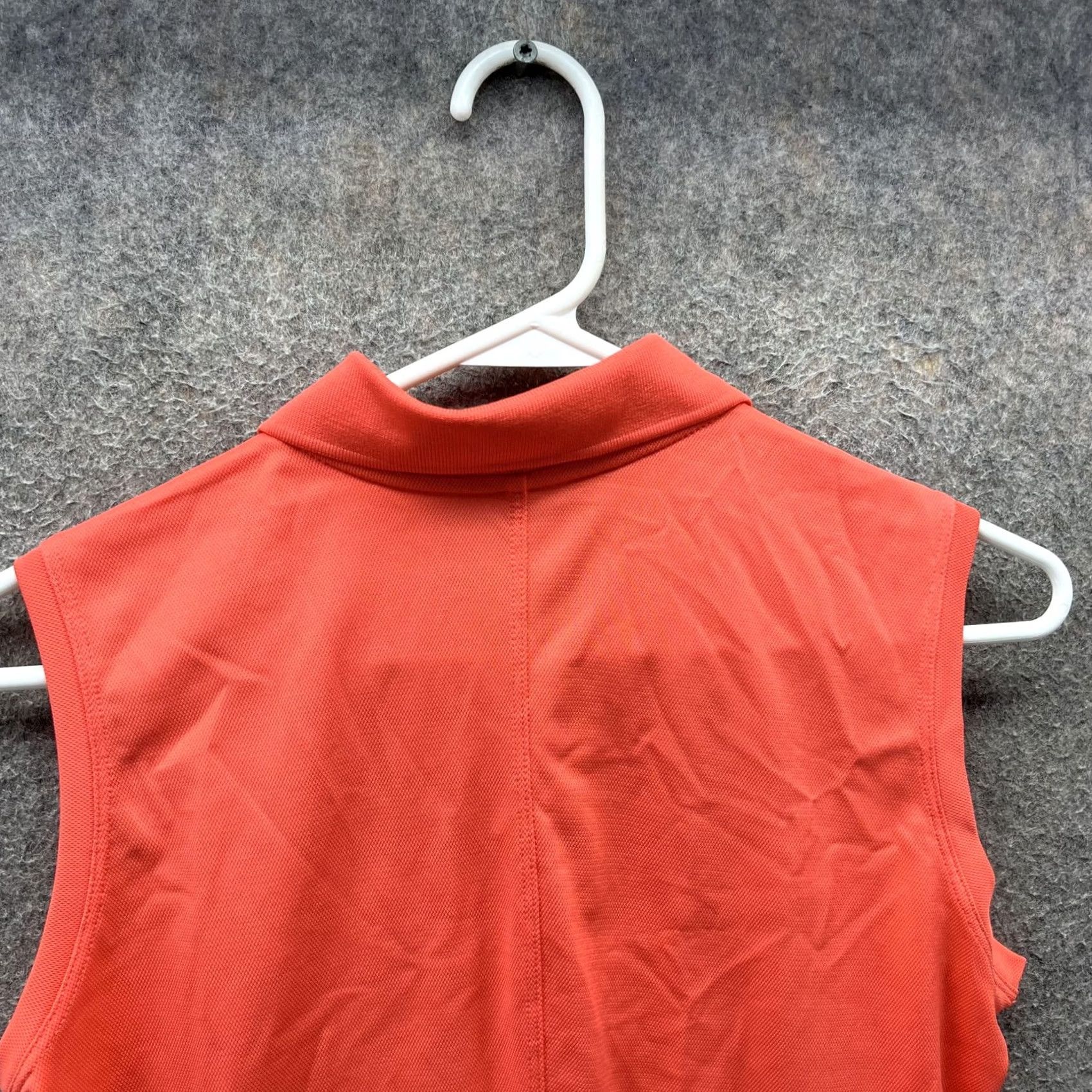 Nike VINTAGE Nike Golf Shirt Womens? No, Vintage not specified in original. Size S / US 4 / IT 40 - 7 Thumbnail
