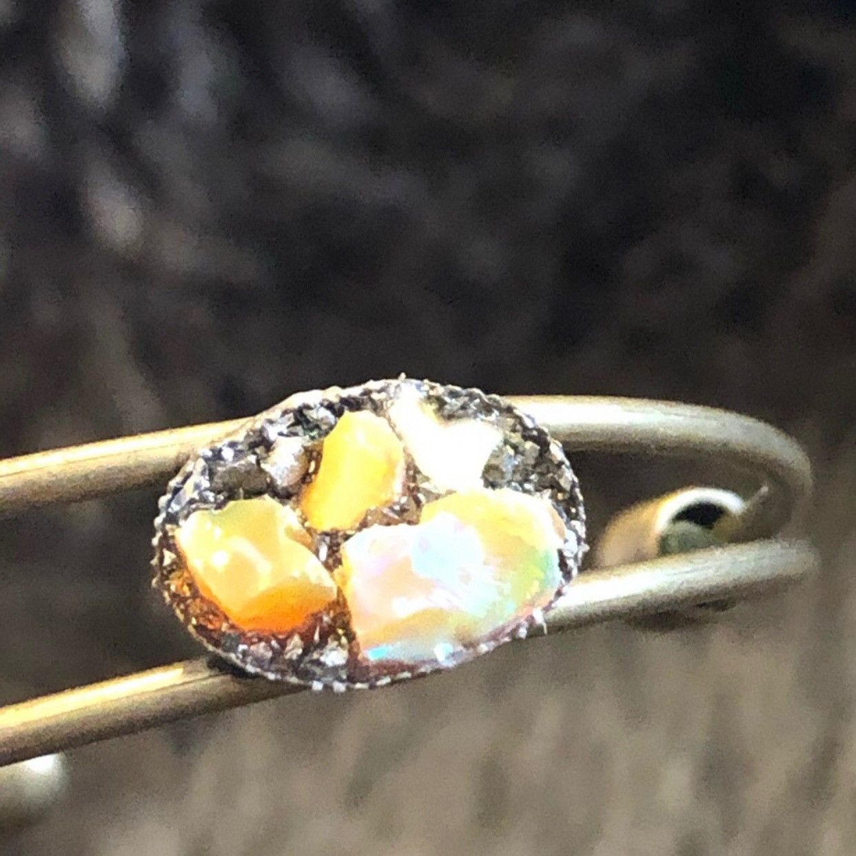 Vintage Rough raw opal gemstone brass cuff bracelet Size ONE SIZE - 8 Thumbnail