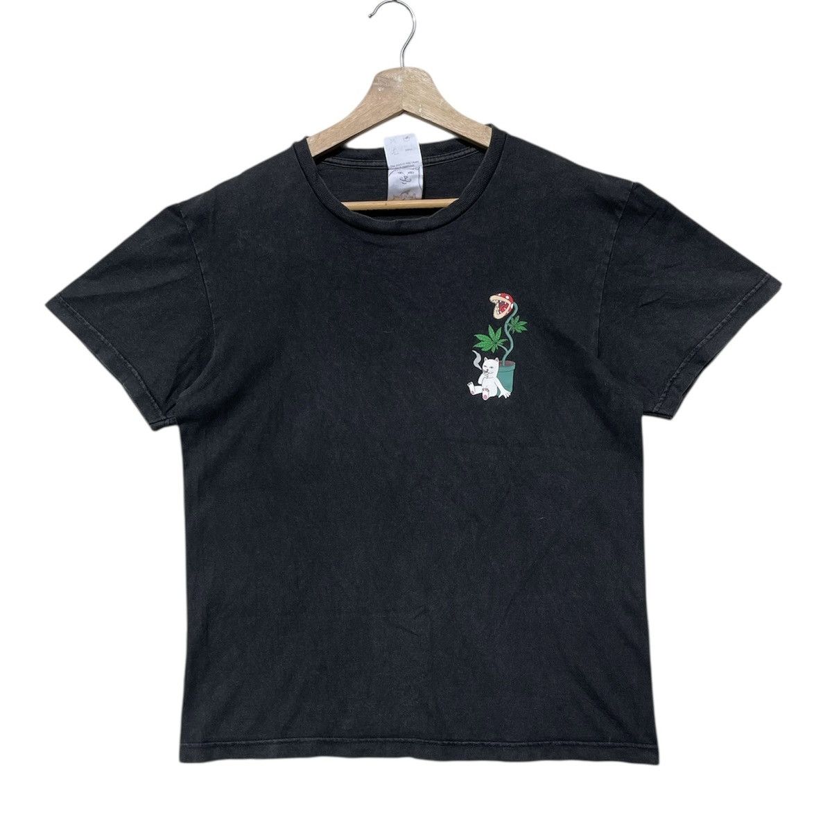 Vintage 🔥Accept Binding Offer🔥 RIPNDIP Skater Size US S / EU 44-46 / 1 - 2 Thumbnail
