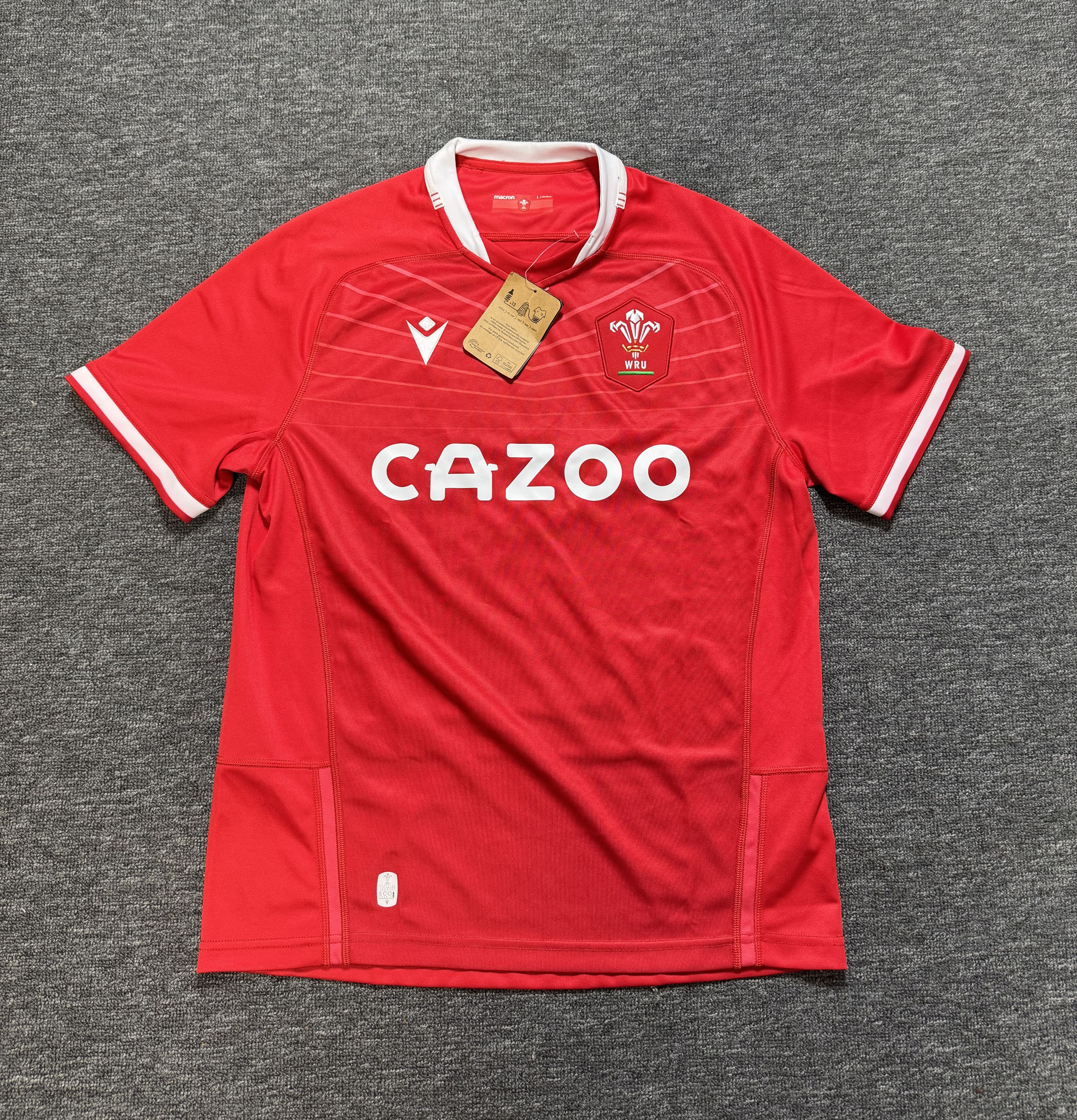 Macron Wales Rugby Union Home Shirt 2021/22 Macron Cazoo Red L NWT Size US L / EU 52-54 / 3 - 1 Thumbnail