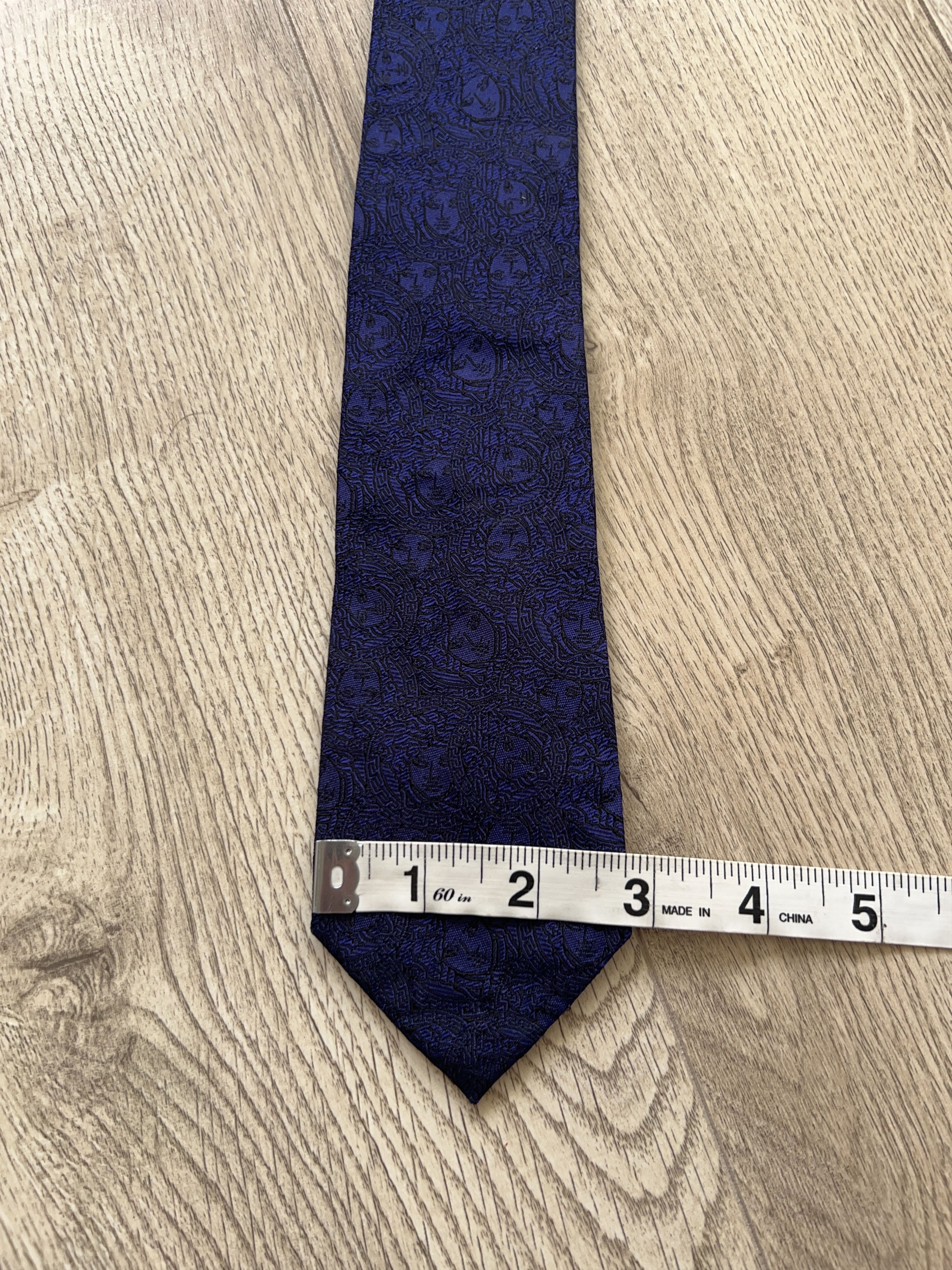 Designer × Versace Medusa Monogram Made in Italy 100% Silk Tie Necktie Cravatte Size ONE SIZE - 9 Thumbnail