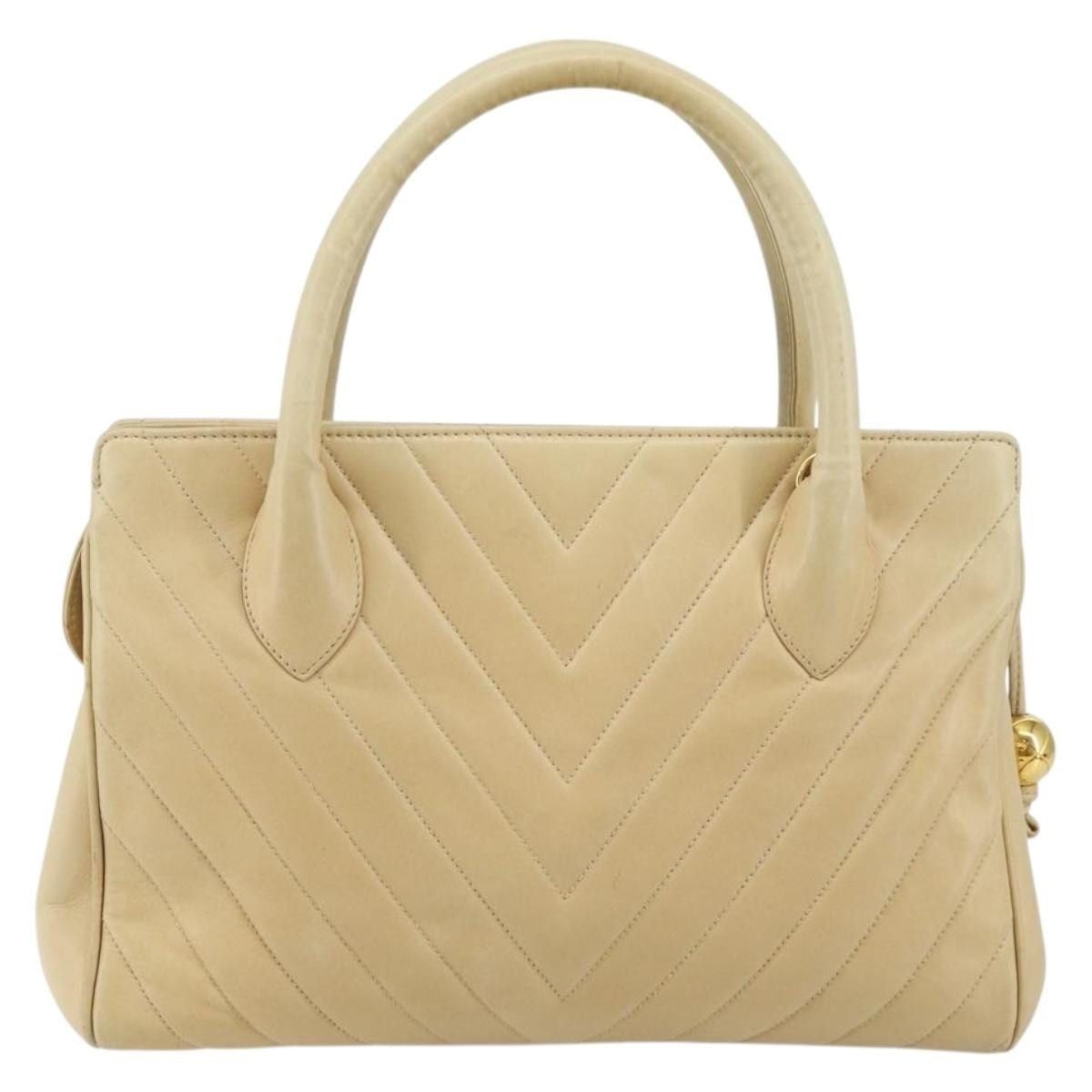 Chanel Chanel Lambskin V Stitch Handbag Beige Size ONE SIZE - 2 Thumbnail