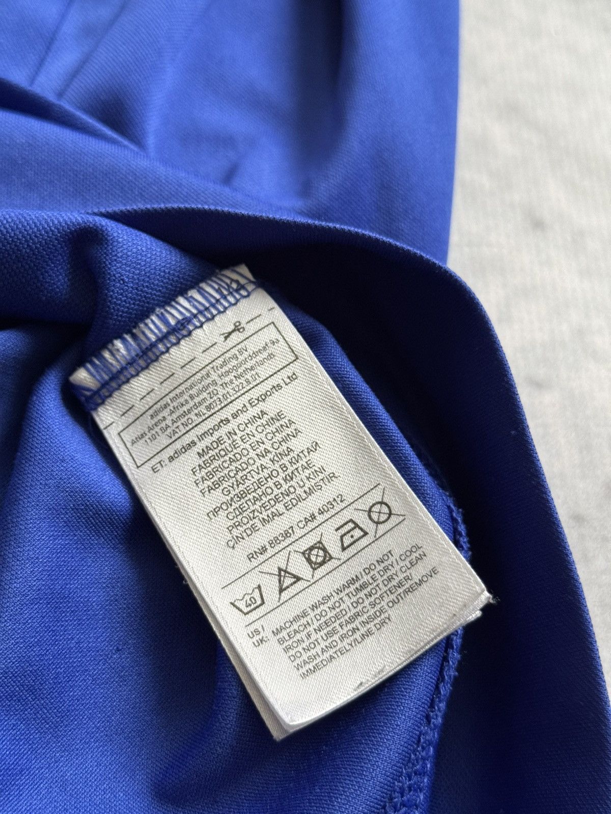 Vintage Yokohama tyres vintage Adidas tee rare jersey Chelsea Size US L / EU 52-54 / 3 - 9 Thumbnail
