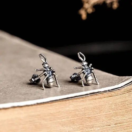 Jewelry Ant Rare Earrings One Pairs Chrome Jewelry Size ONE SIZE - 3 Thumbnail
