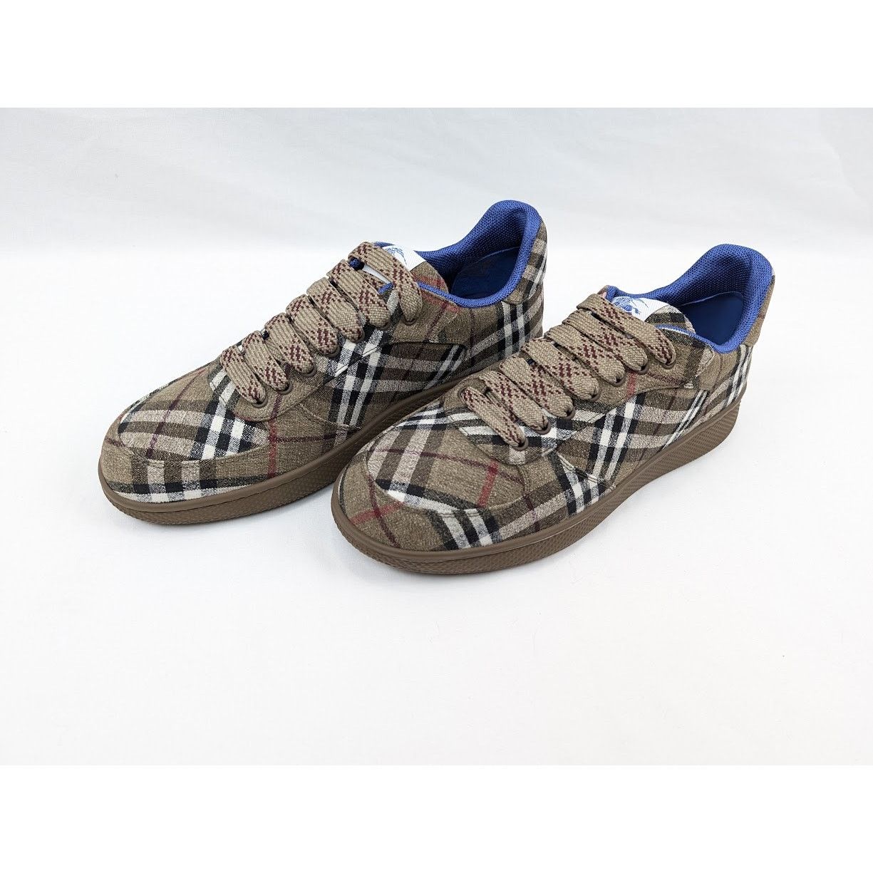 Burberry o1rshd1 Low-Top Sneakers in Multicolor Size US 11 / EU 44 - 16 Thumbnail