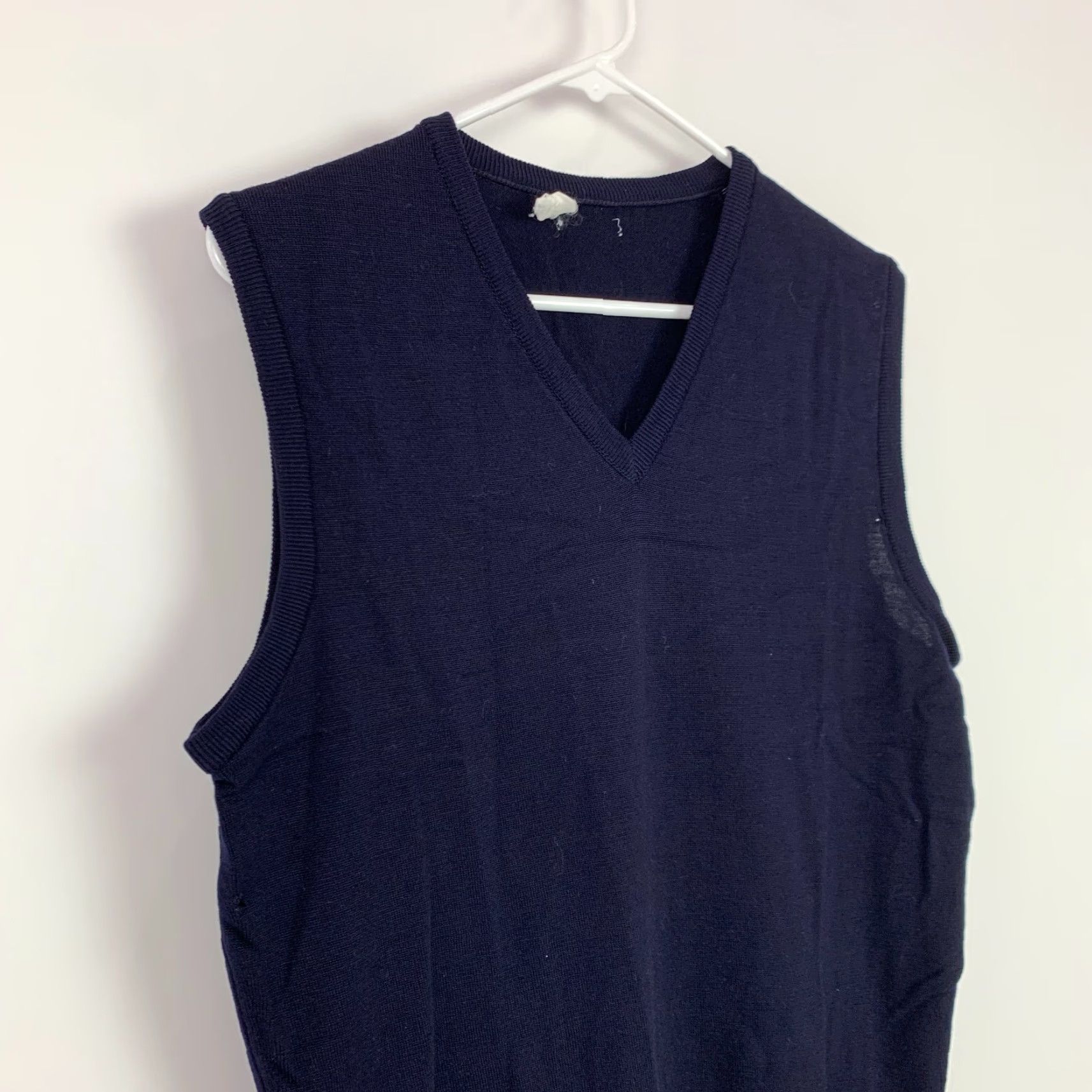 Nordstrom VINTAGE Nordstrom Merino Wool Navy V-Neck Mens Sweater Vest XL Knit Vest Size US XL / EU 56 / 4 - 3 Thumbnail