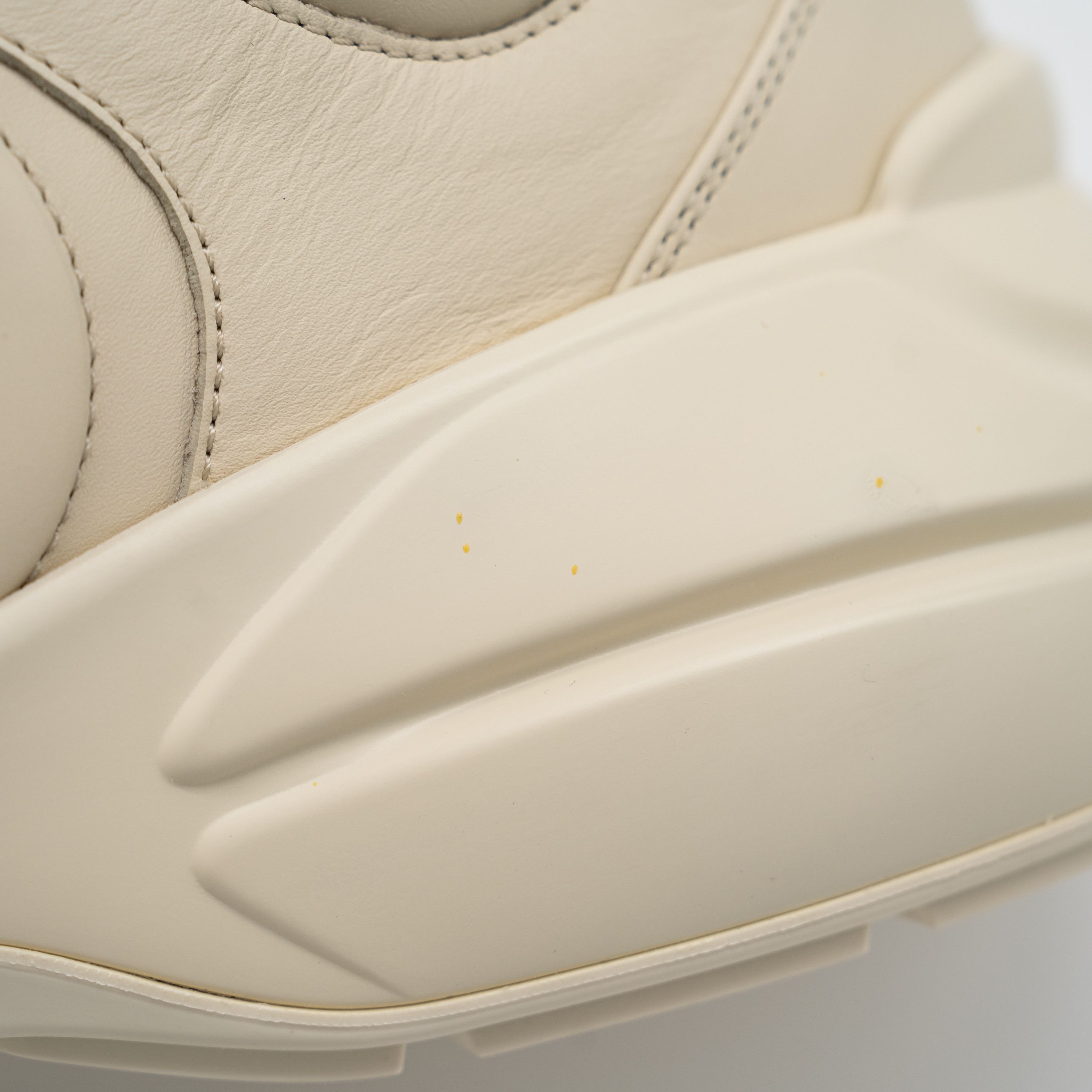 Gucci Gucci Rhyton Ivory Blue GG Cut Out Logo Leather Sneakers Size US 11.5 / EU 44-45 - 12 Thumbnail