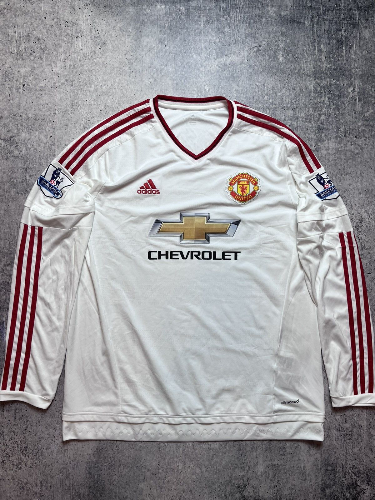 Adidas Manchester United 2015/2016 Jersey Adidas AI6362 Men Size XL Size US XL / EU 56 / 4 - 1 Thumbnail