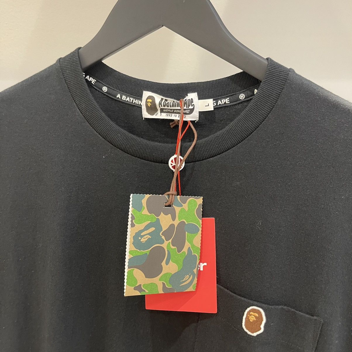 Bape Bape A Bathing Ape Head One Point Pocket Tee Size US L / EU 52-54 / 3 - 3 Thumbnail