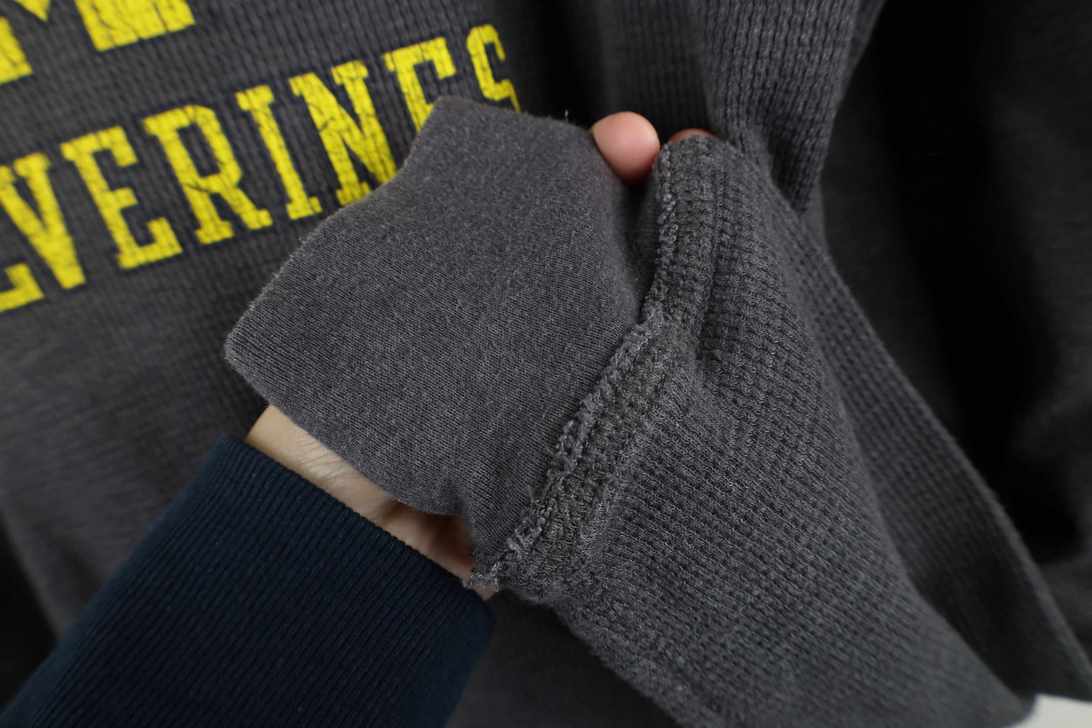 Champion × Vintage Vintage Champion Thermal Waffle Knit Long Sleeve T-Shirt Size US L / EU 52-54 / 3 - 8 Thumbnail