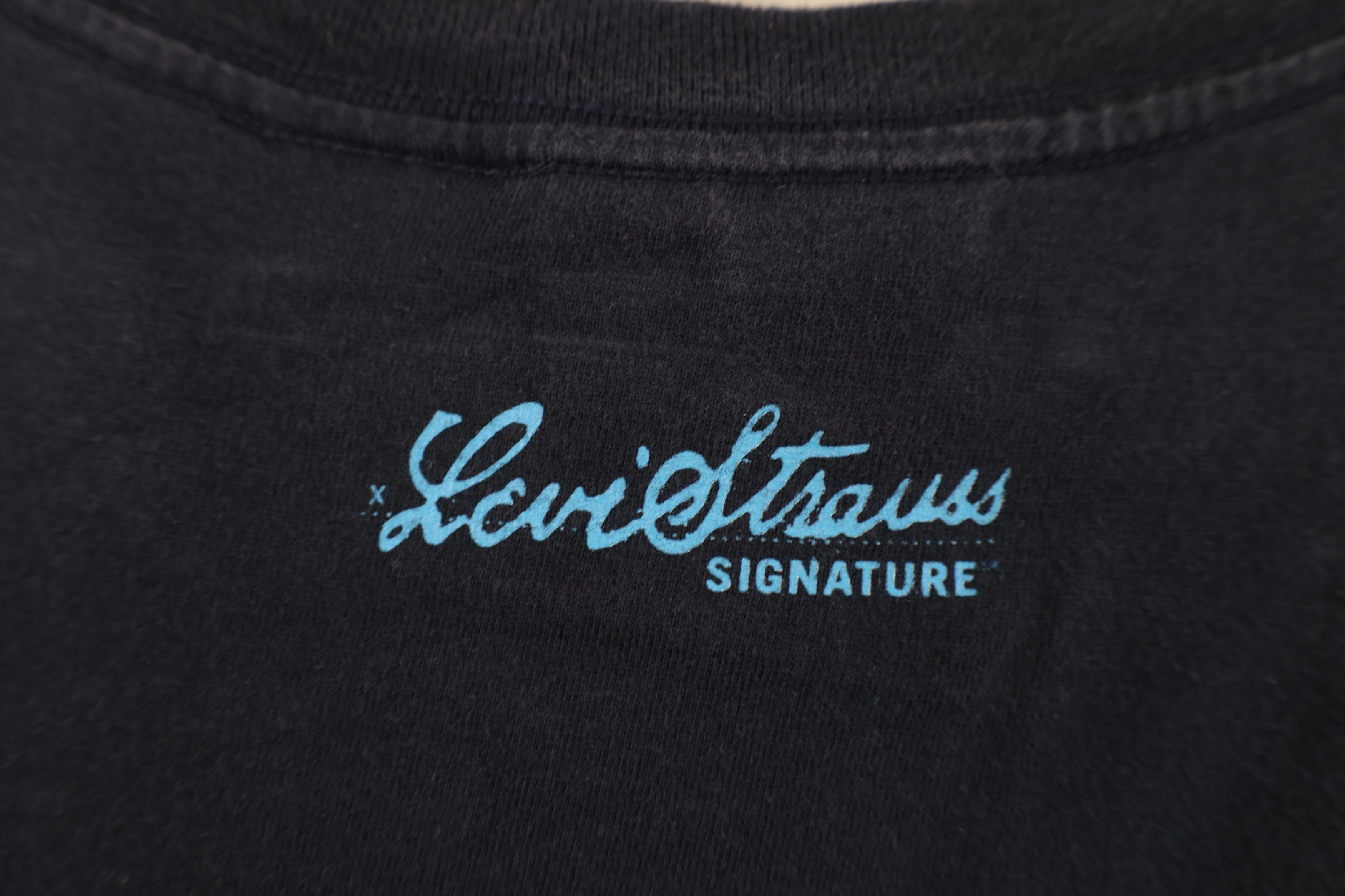Levi's Vintage Y2K 2003 Levis Spell Big Logo Short Sleeve T-Shirt Size US S / EU 44-46 / 1 - 10 Thumbnail