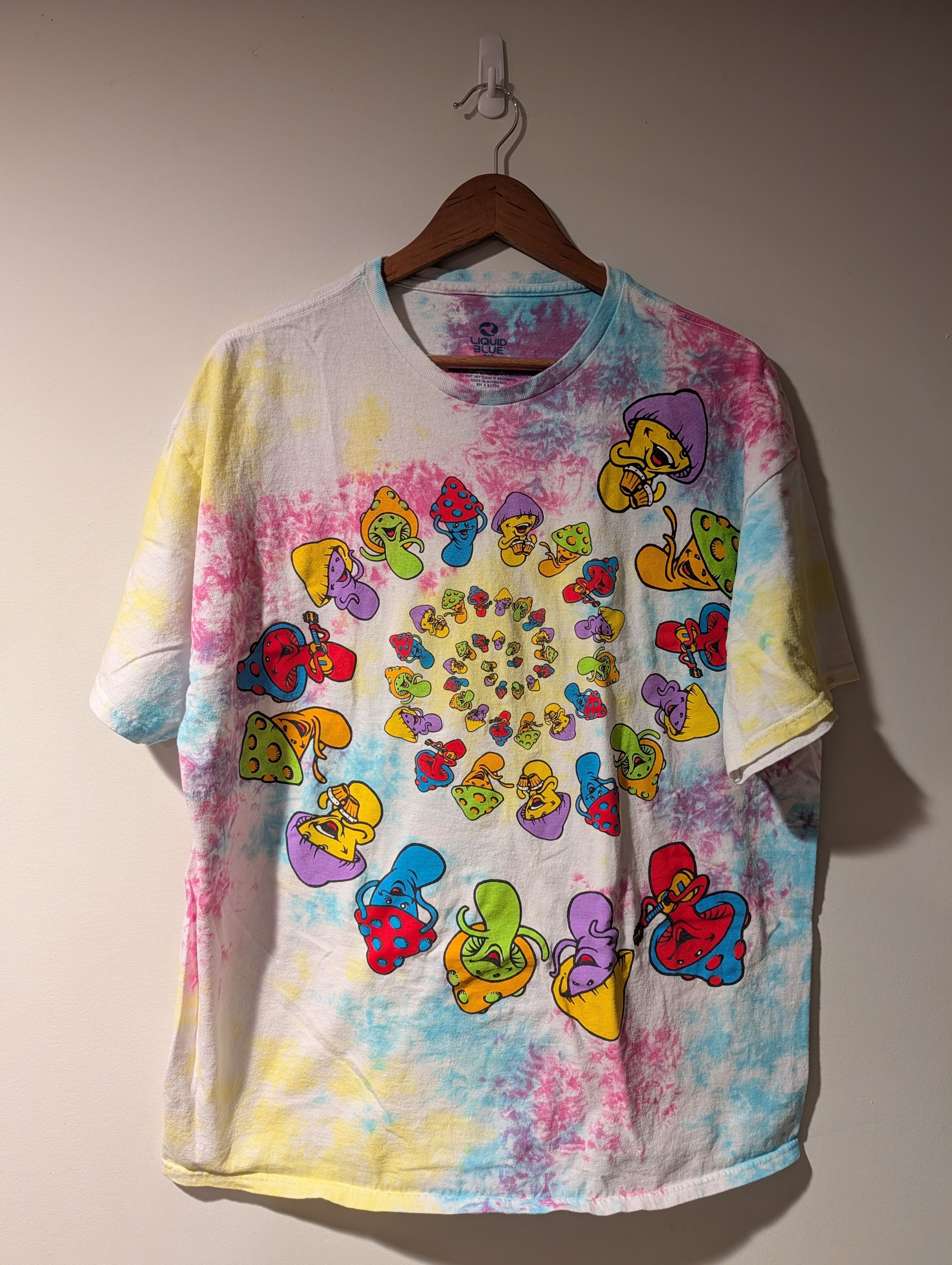 Liquid Blue Liquid Blue Mushroom Spiral T-Shirt Psychedelic Trippy Size US XXL / EU 58 / 5 - 1 Thumbnail