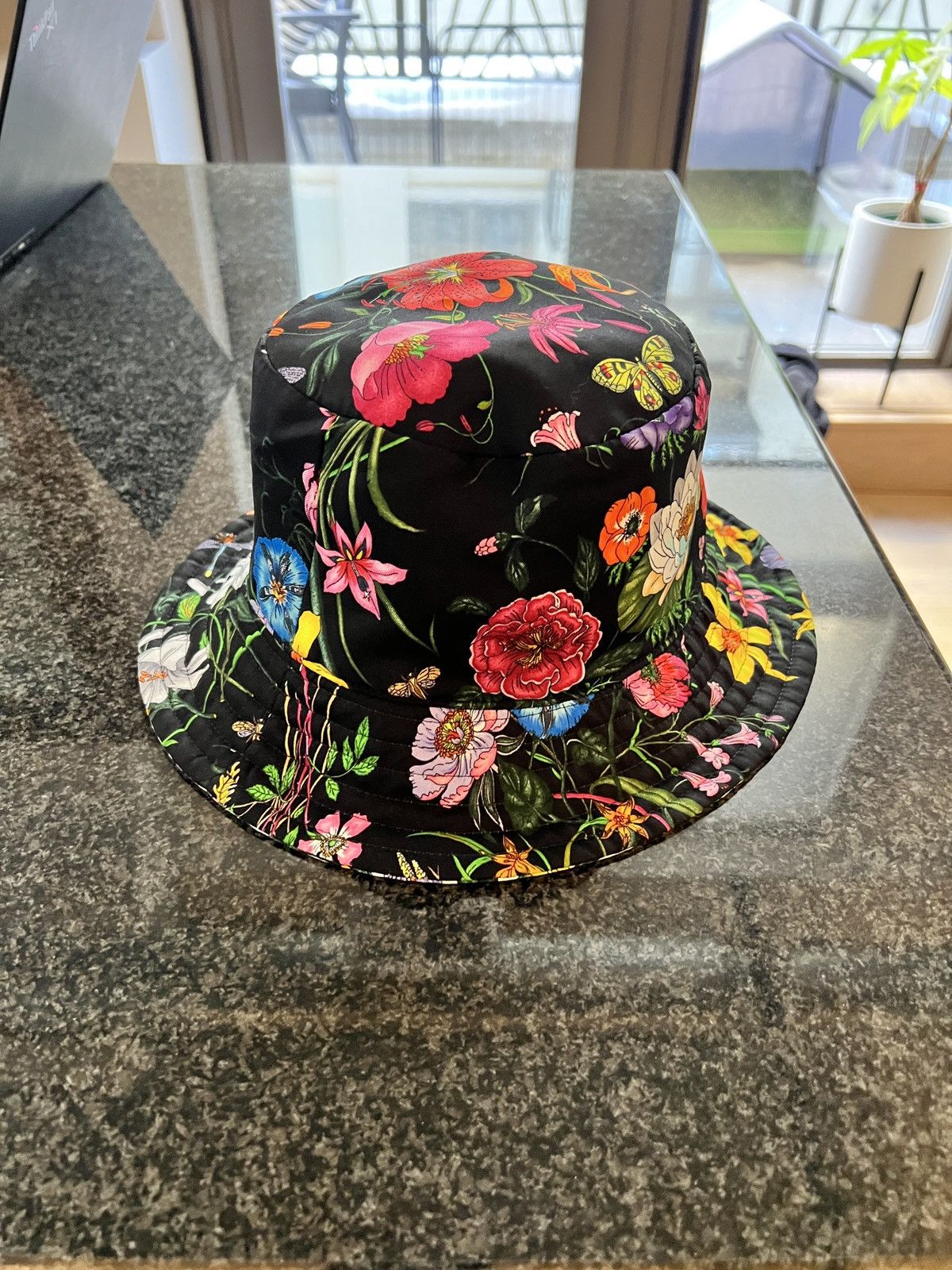 Gucci Gucci Resort Exclusive Floral Reversible Bucket Hat Size ONE SIZE - 3 Thumbnail