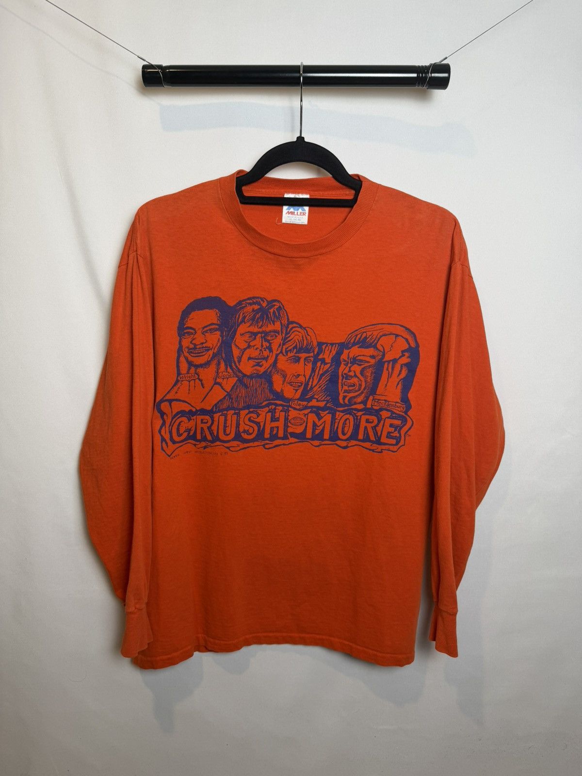 Vintage 1986 Denver Broncos Orange Crush Mount Crushmore Long Sleeve Size US XL / EU 56 / 4 - 1 Thumbnail