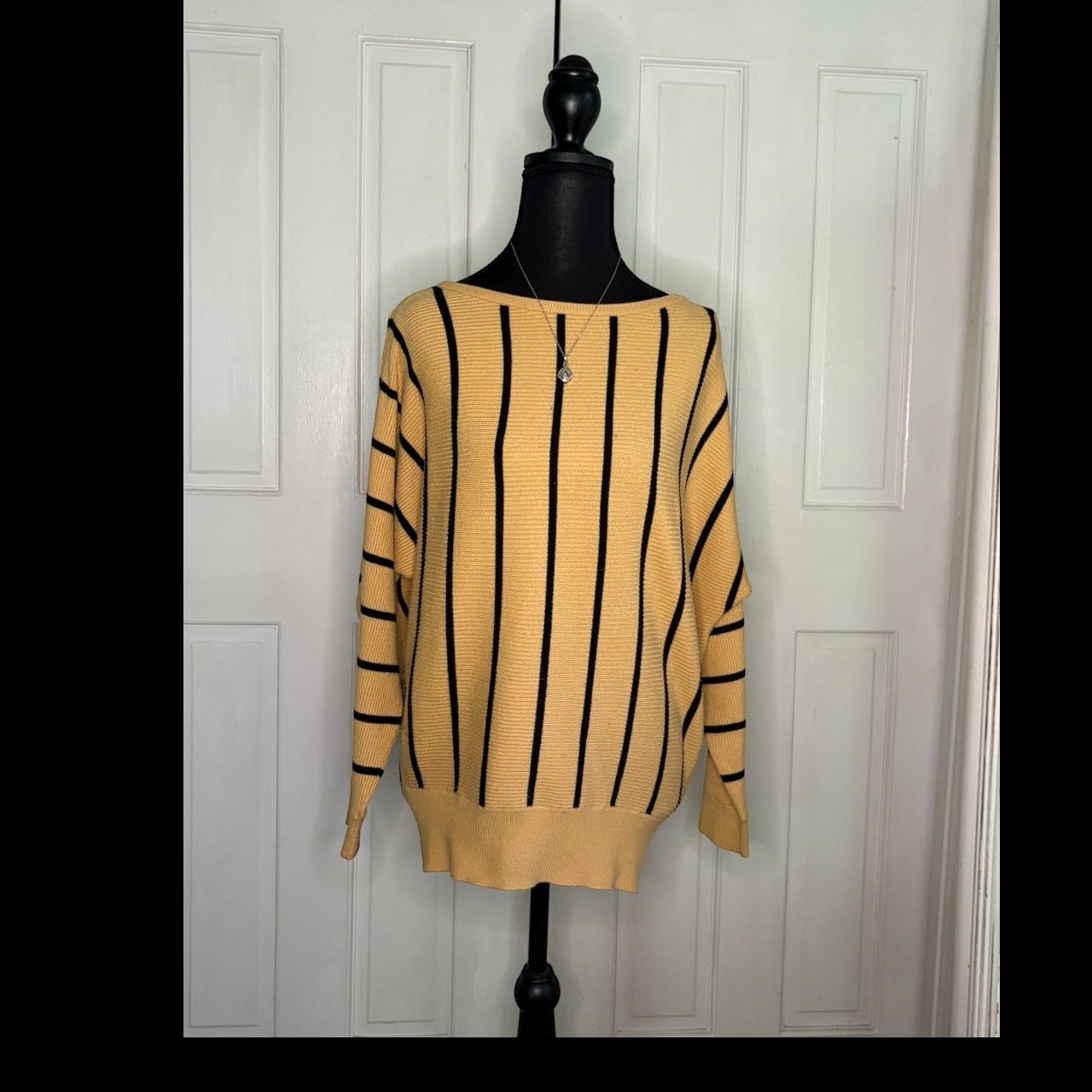 Anthropologie Anthropologie Yellow & Black Striped Dolman Sweater Size S / US 4 / IT 40 - 2 Thumbnail