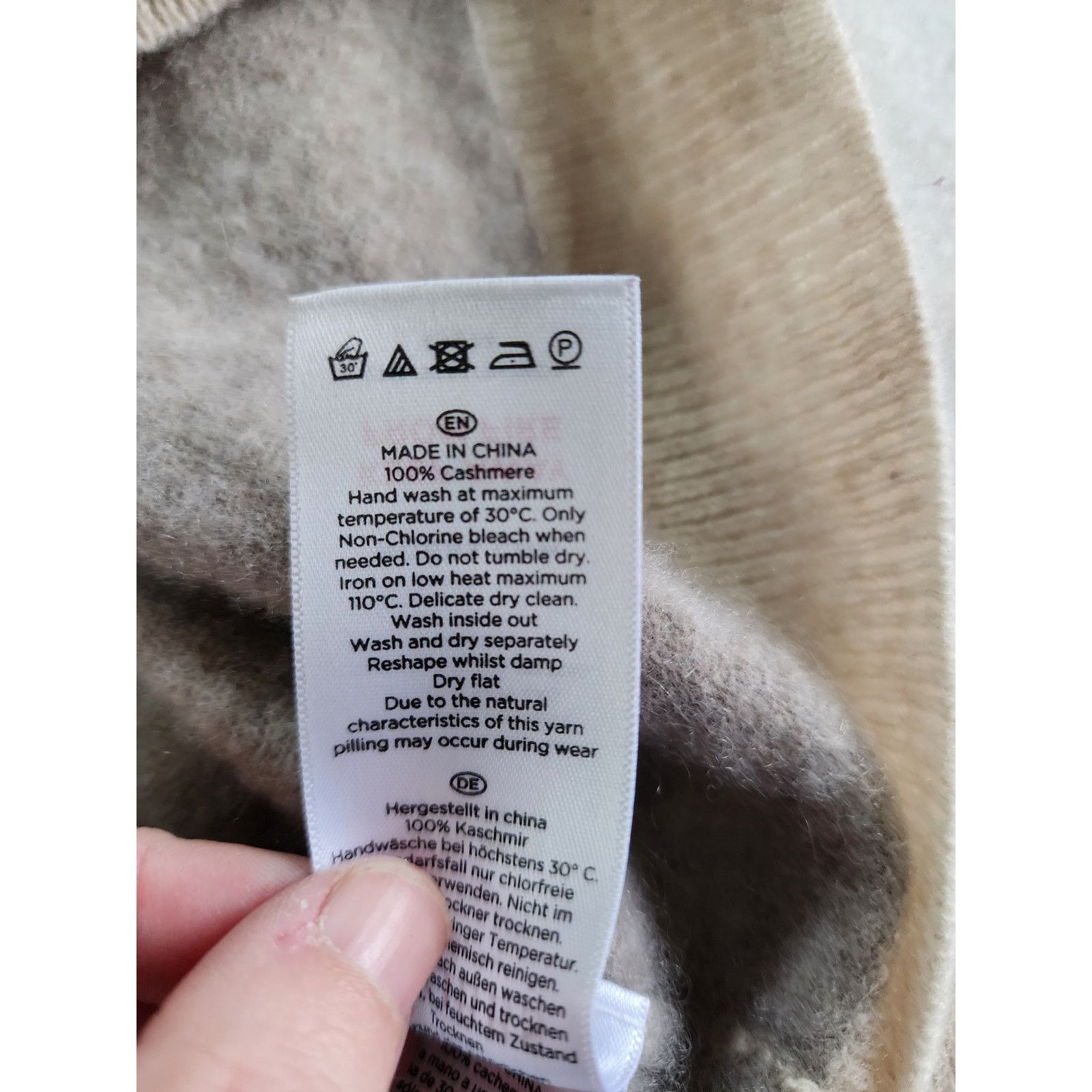 Hobbs London Hobbs London Color Block 100% Cashmere Sweater NWOT XS Boxy Size XS / US 0-2 / IT 36-38 - 8 Thumbnail