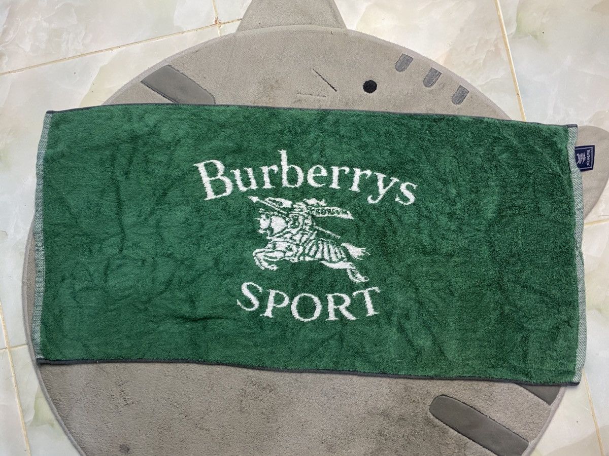 Burberry Burberrys Hand Towell Small Size Size ONE SIZE - 1 Thumbnail