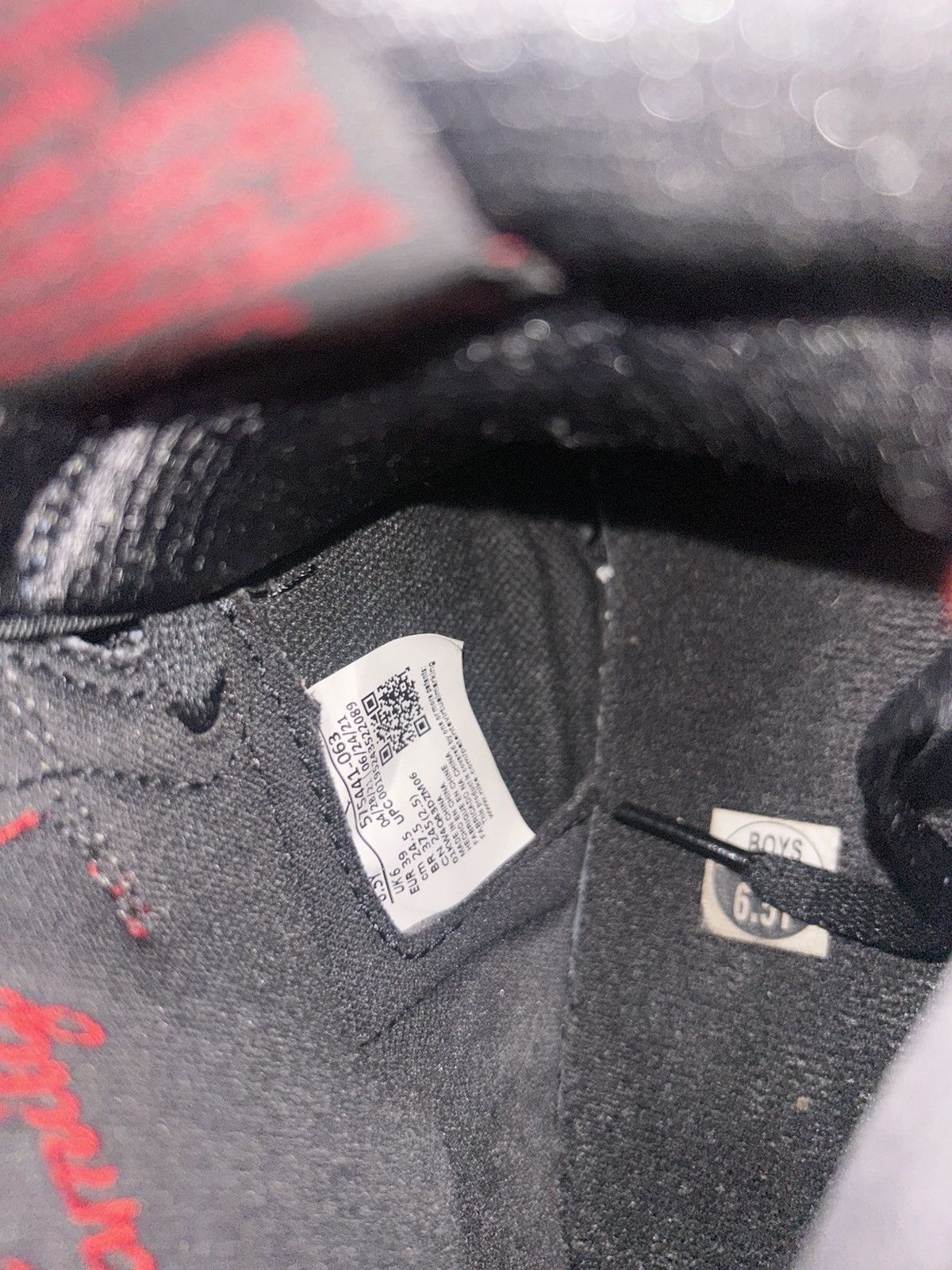 Jordan Brand Air Jordan 1 High OG Bred Size US 6.5 / EU 39-40 - 7 Thumbnail