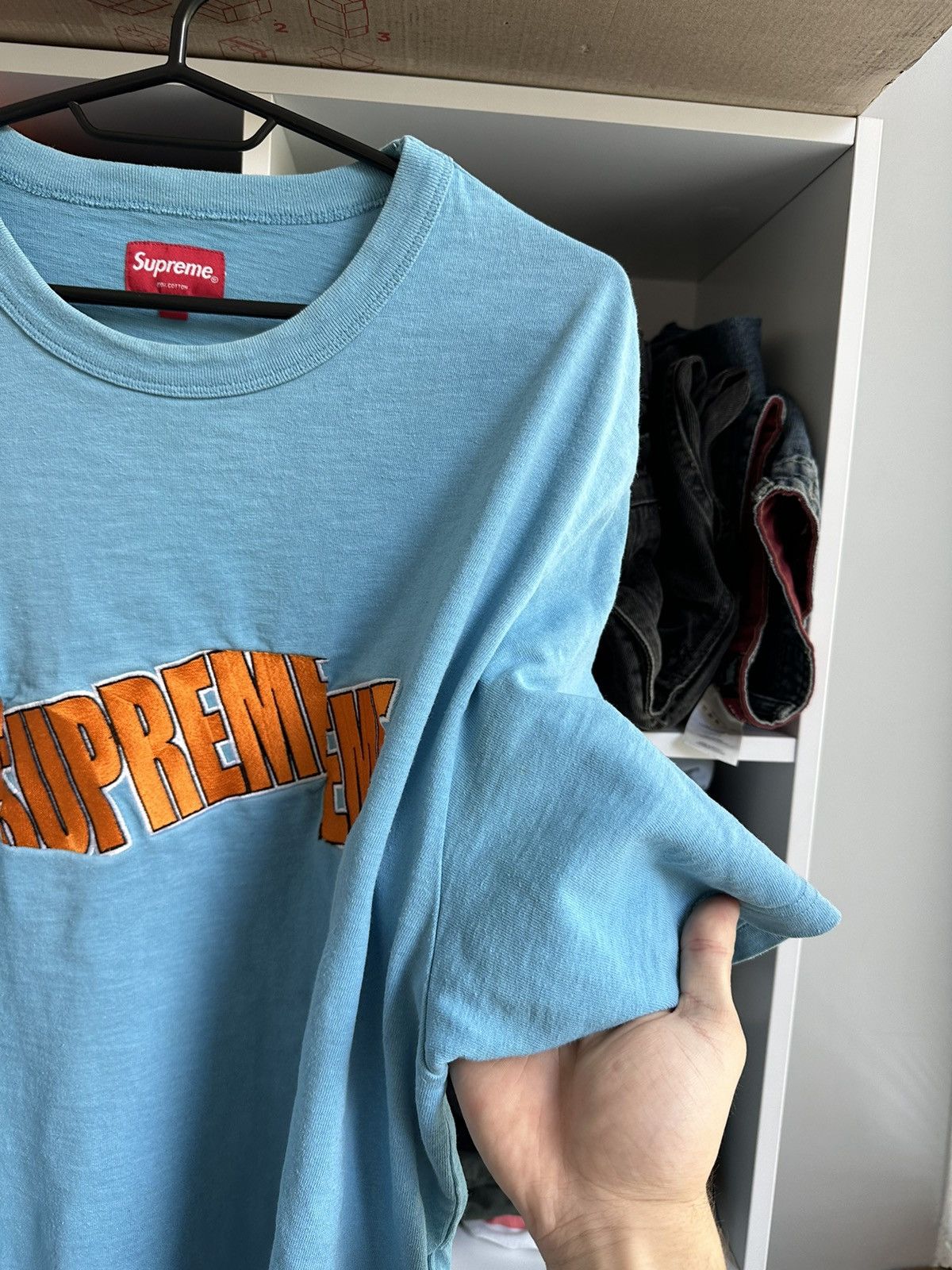 Supreme 🔥SUPREME EMBROIDERED CUT LOGO T-SHIRT🔥 Size US XL / EU 56 / 4 - 9 Thumbnail