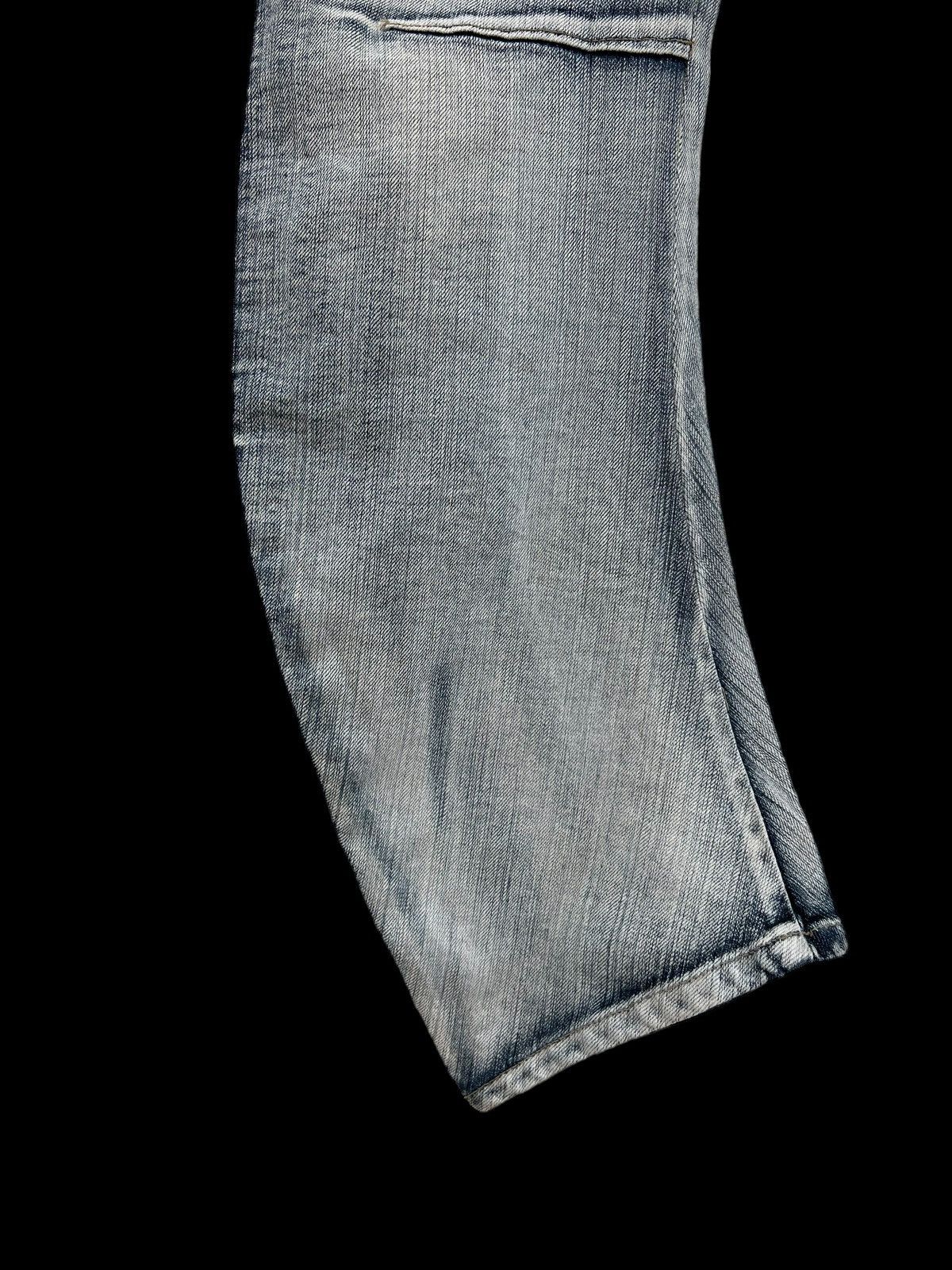 Vintage Vintage PPFM Acid Washed Curved Leg Denim Jeans Size US 31 - 10 Thumbnail