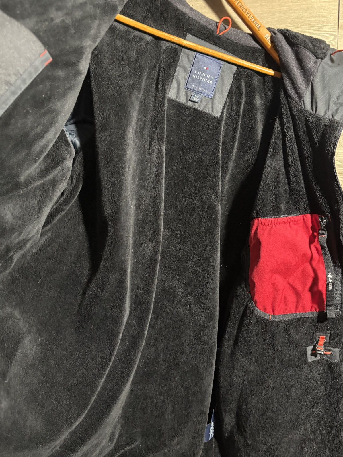 Tommy Hilfiger Tommy Hilfiger Ski Team Jacket — VTG Outdoor Tech-wear S Size US L / EU 52-54 / 3 - 11 Thumbnail