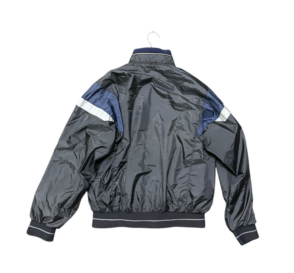 Adidas Vintage 90s Adidas windbreaker jacket Size US M / EU 48-50 / 2 - 4 Thumbnail