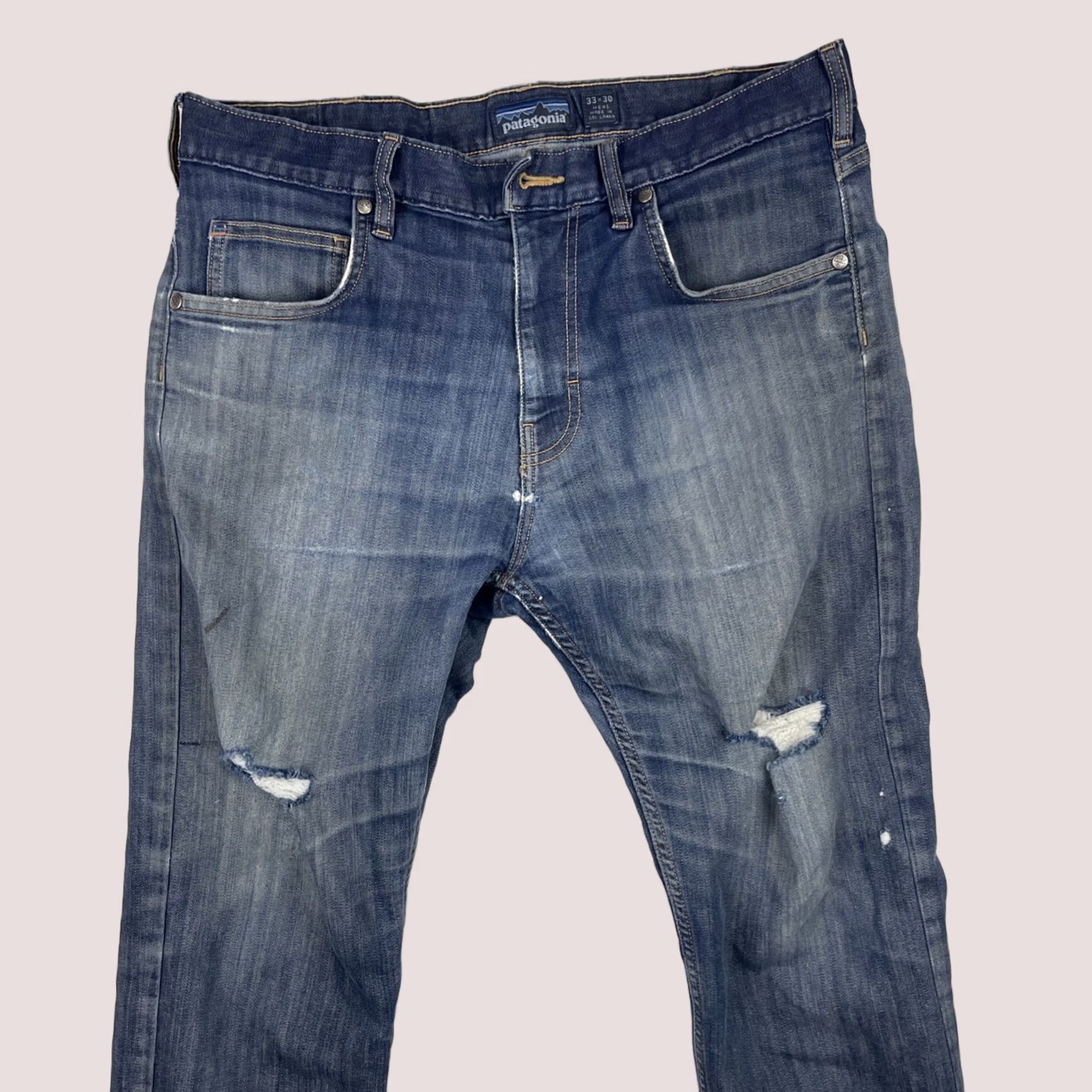 Patagonia Patagonia Jeans Mens 32x30 Denim Blue Regular Straight Logo 5-Pocket USA Iron Clad Performance Size US 32 / EU 48 - 1 Thumbnail