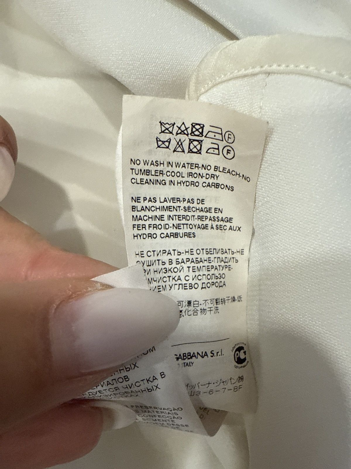 Dolce & Gabbana Dolce & Gabanna embroidery rose silk bomber Size XS / US 0-2 / IT 36-38 - 4 Thumbnail