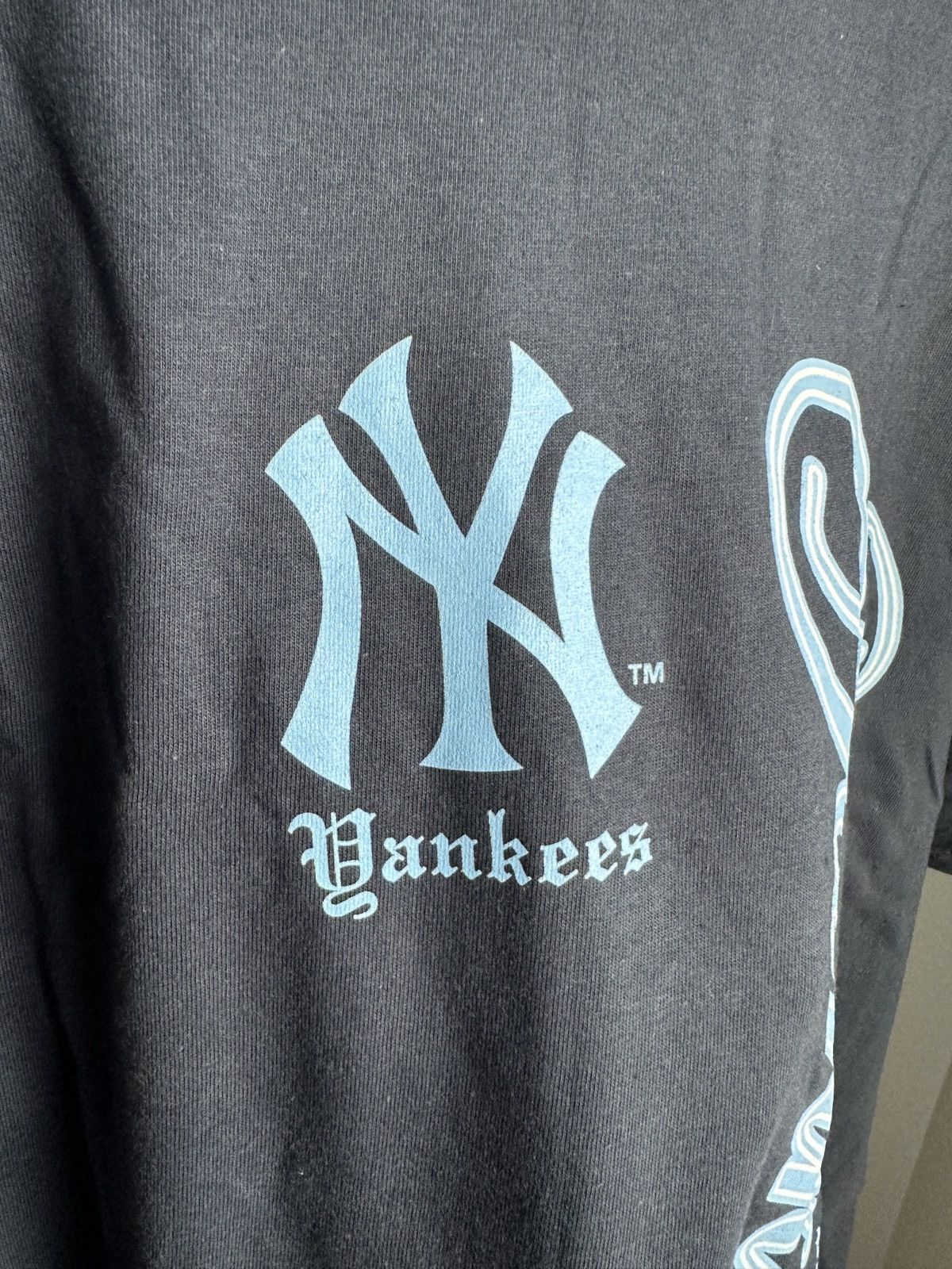 MLB × Supreme Supreme x MLB New York Yankees Tee Navy Blue Size US L / EU 52-54 / 3 - 3 Thumbnail