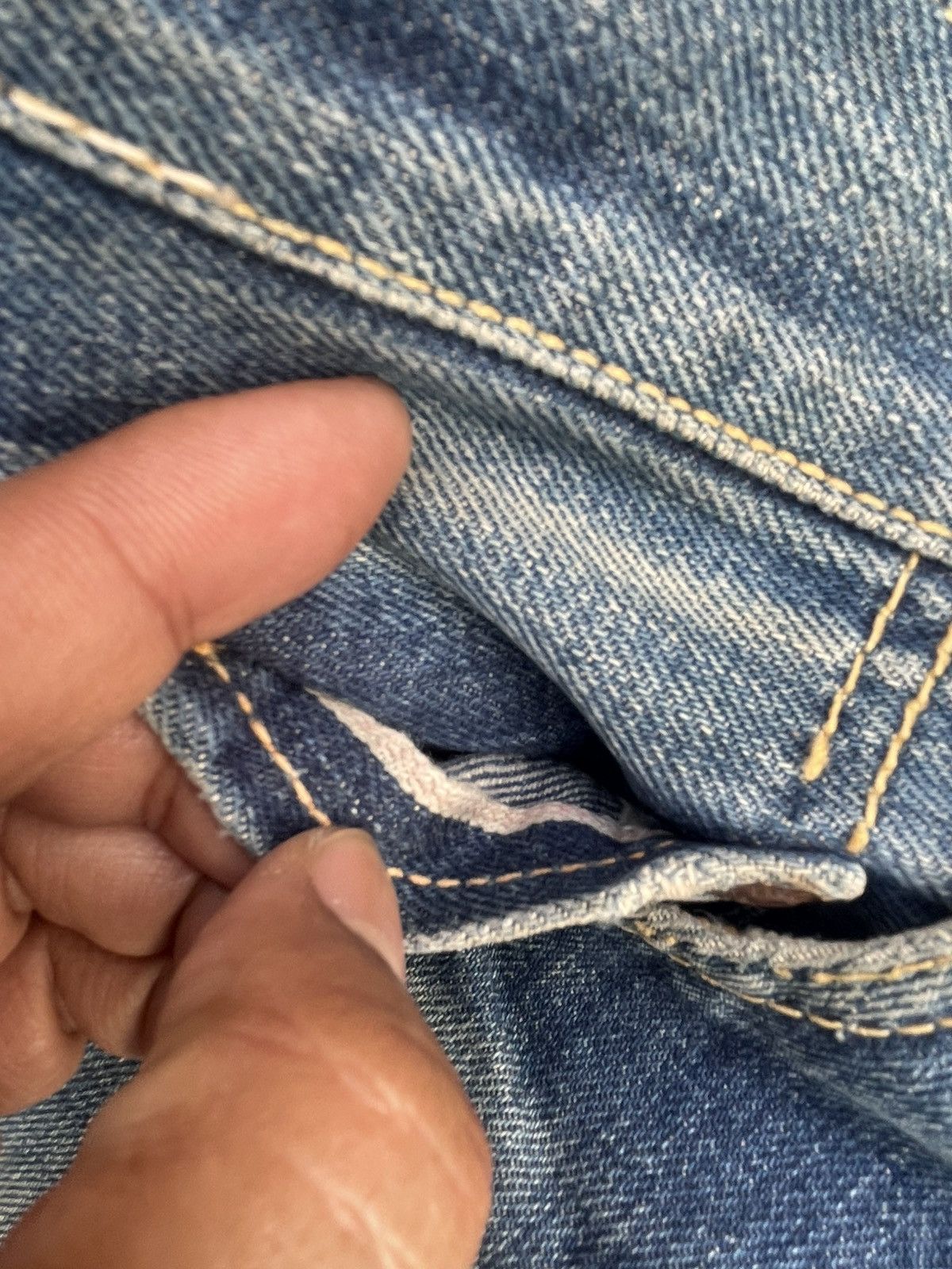 Japanese Brand Vintage Bell Bottom Bigstone Faded Distresed Size US 29 - 25 Thumbnail