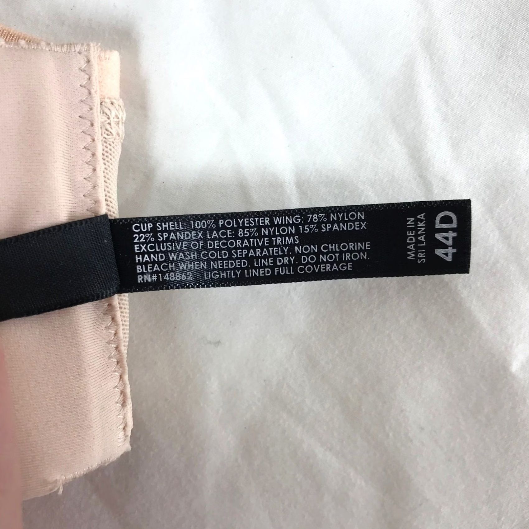Torrid Torrid Curve Plus Size Lightly Lined Full Coverage Underwire Bra 44D Lace Wings Size ONE SIZE - 6 Thumbnail