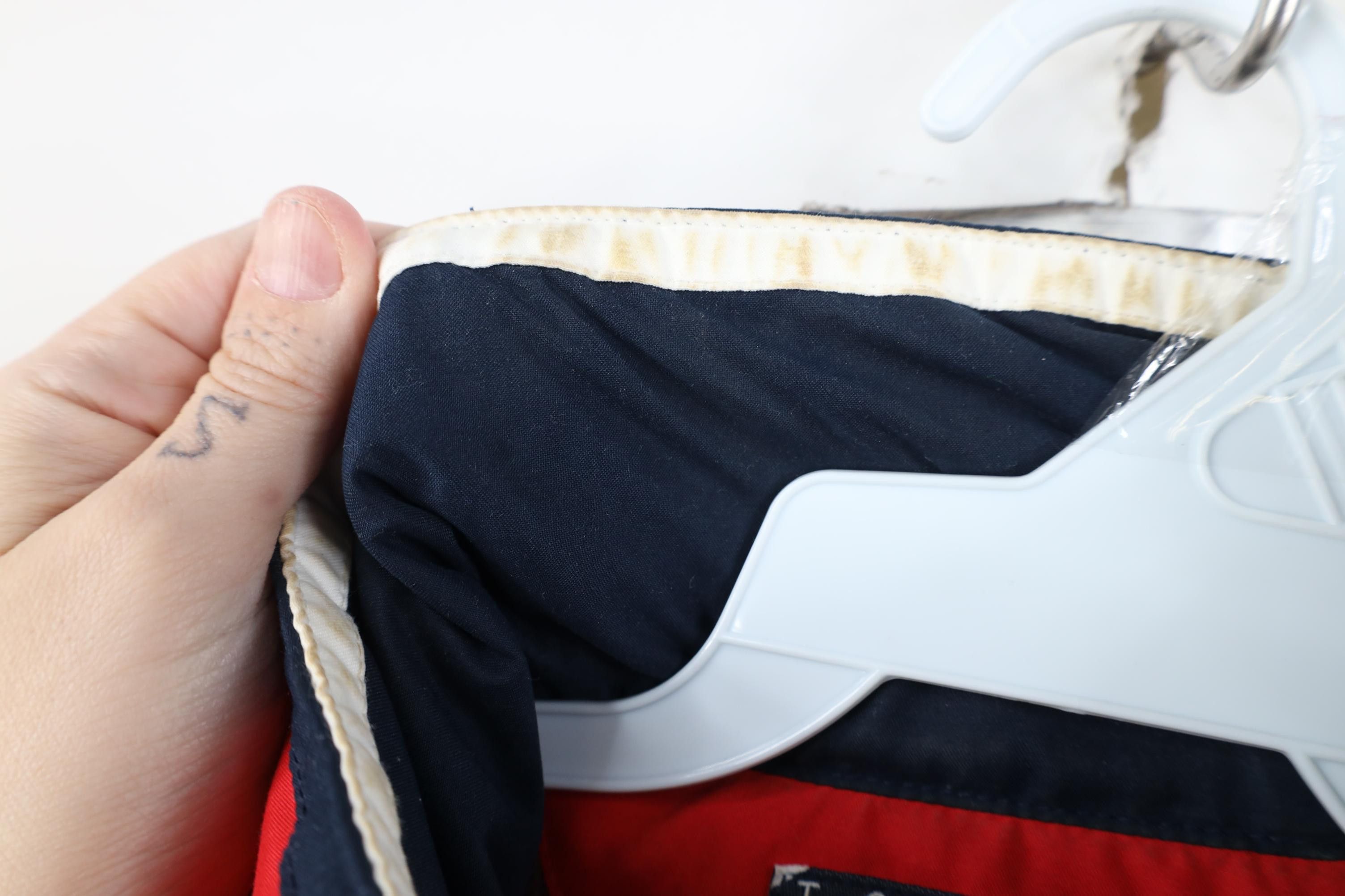 Tommy Hilfiger Vintage 90s Y2K Tommy Hilfiger Spell Out Hooded Jacket Size US S / EU 44-46 / 1 - 7 Thumbnail