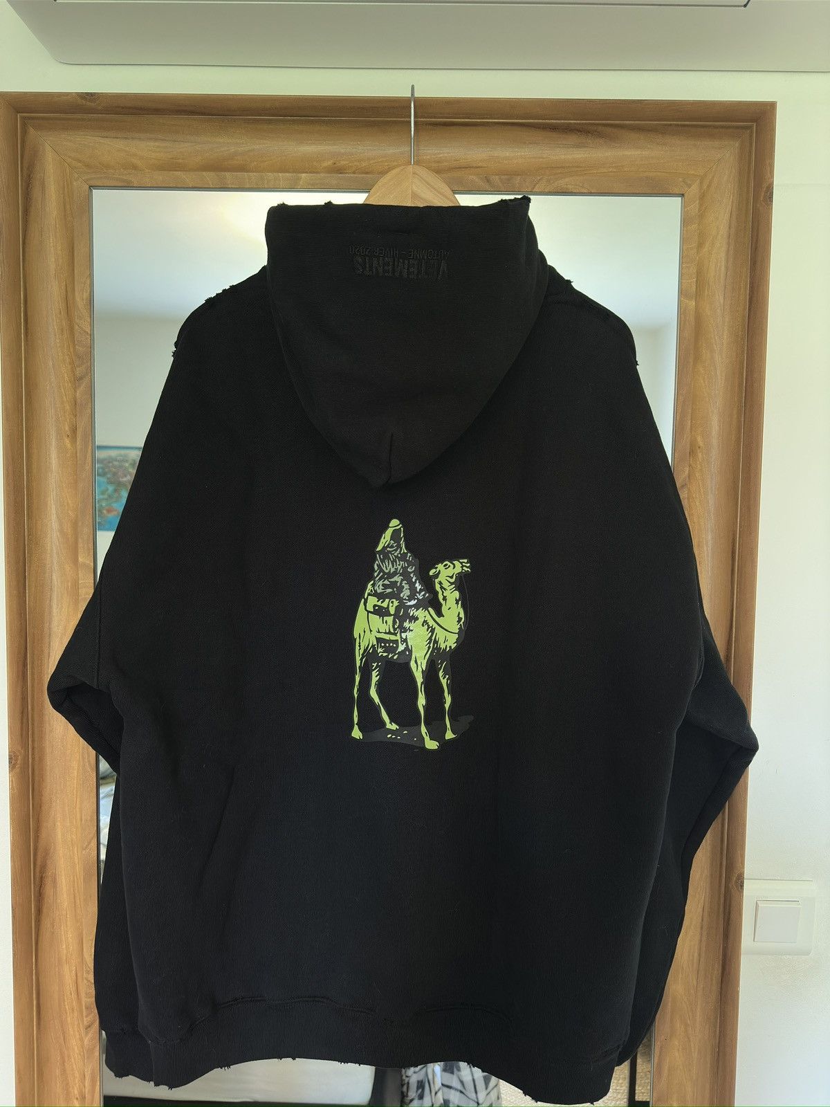 VETEMENTS AW20 Silk Road Hoodie