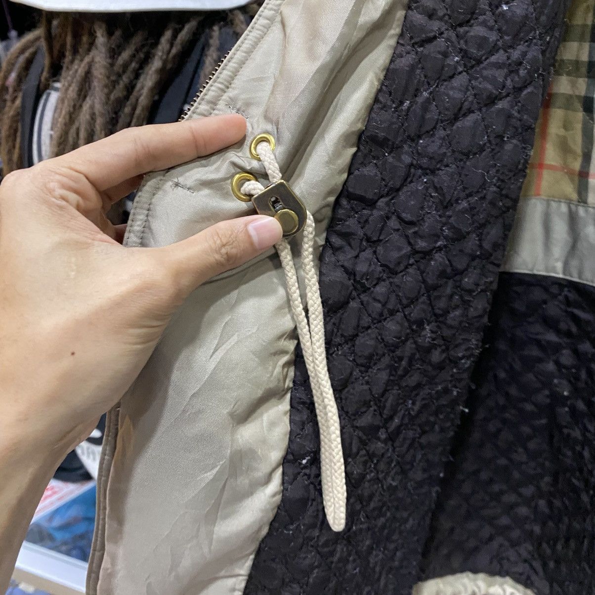 Burberry HEAT 🔥Burberry Nova Check Fur Long Jackets Made In USA Size US M / EU 48-50 / 2 - 14 Thumbnail
