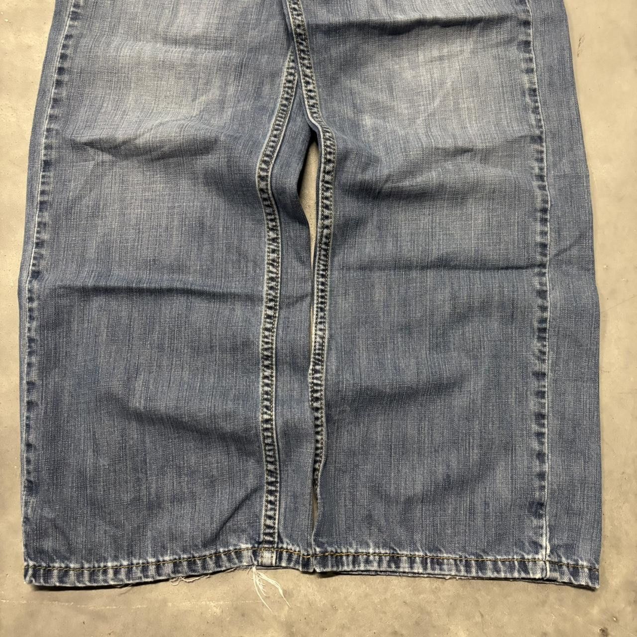 Levi's × Vintage Crazy Vintage Y2K/2000s Grunge Faded Medium Wash Levi’s Essential Denim Jeans! Size US 34 / EU 50 - 6 Thumbnail