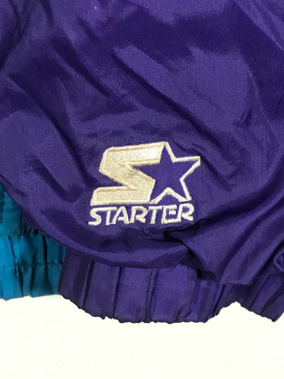NBA Vintage charlotte hornets nba team starter jacket Size US XL / EU 56 / 4 - 11 Thumbnail