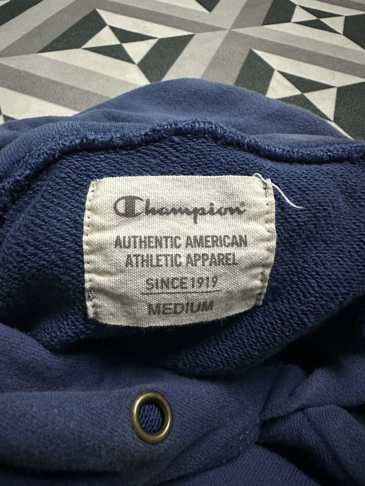 Champion Vintage Champion Hawaii pullover hoodie Size US M / EU 48-50 / 2 - 6 Thumbnail