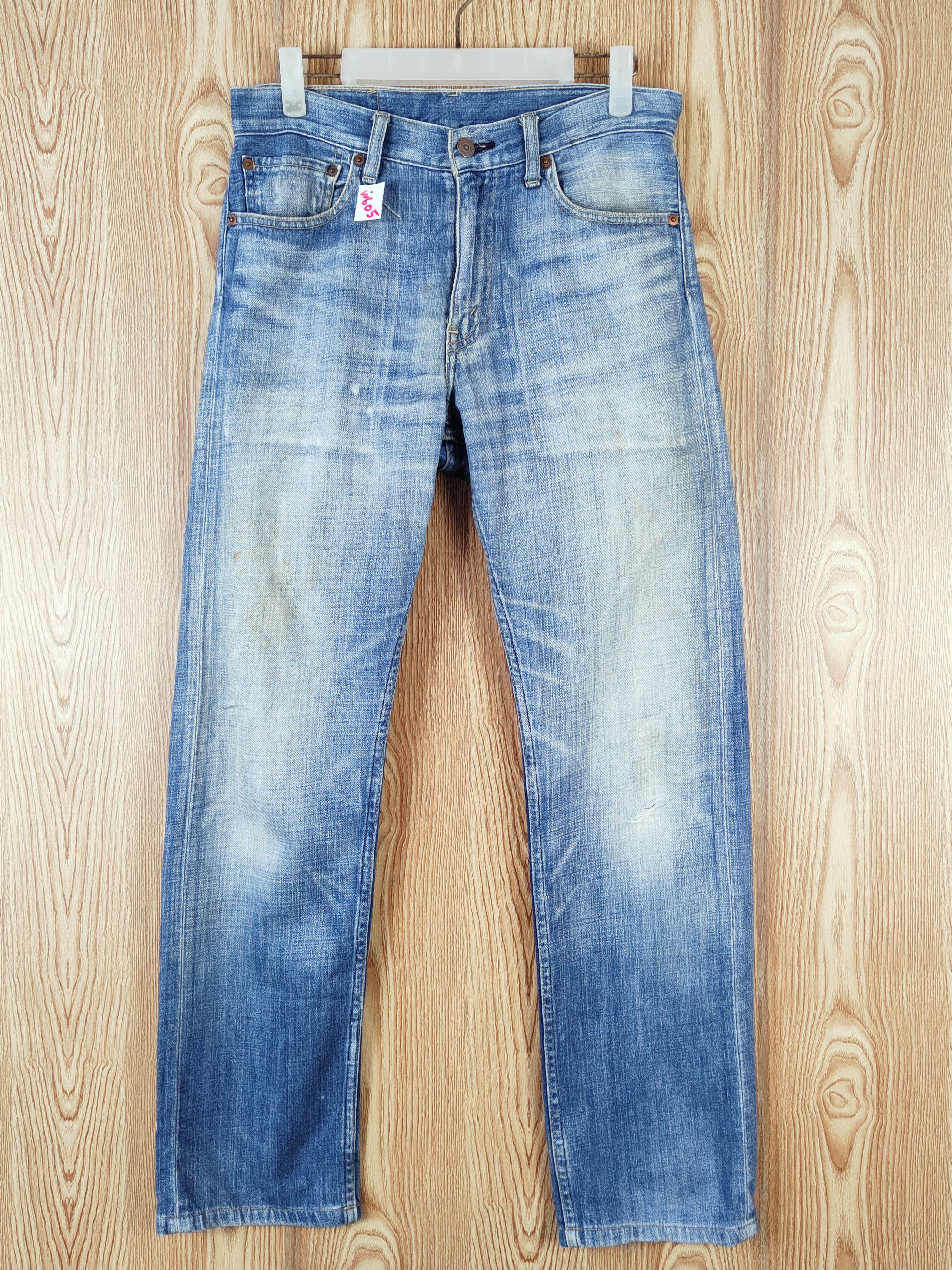 Levi's 505 Levi's Blue Faded Distressed Ripped Jeans #W605 Size US 30 / EU 46 - 1 Thumbnail