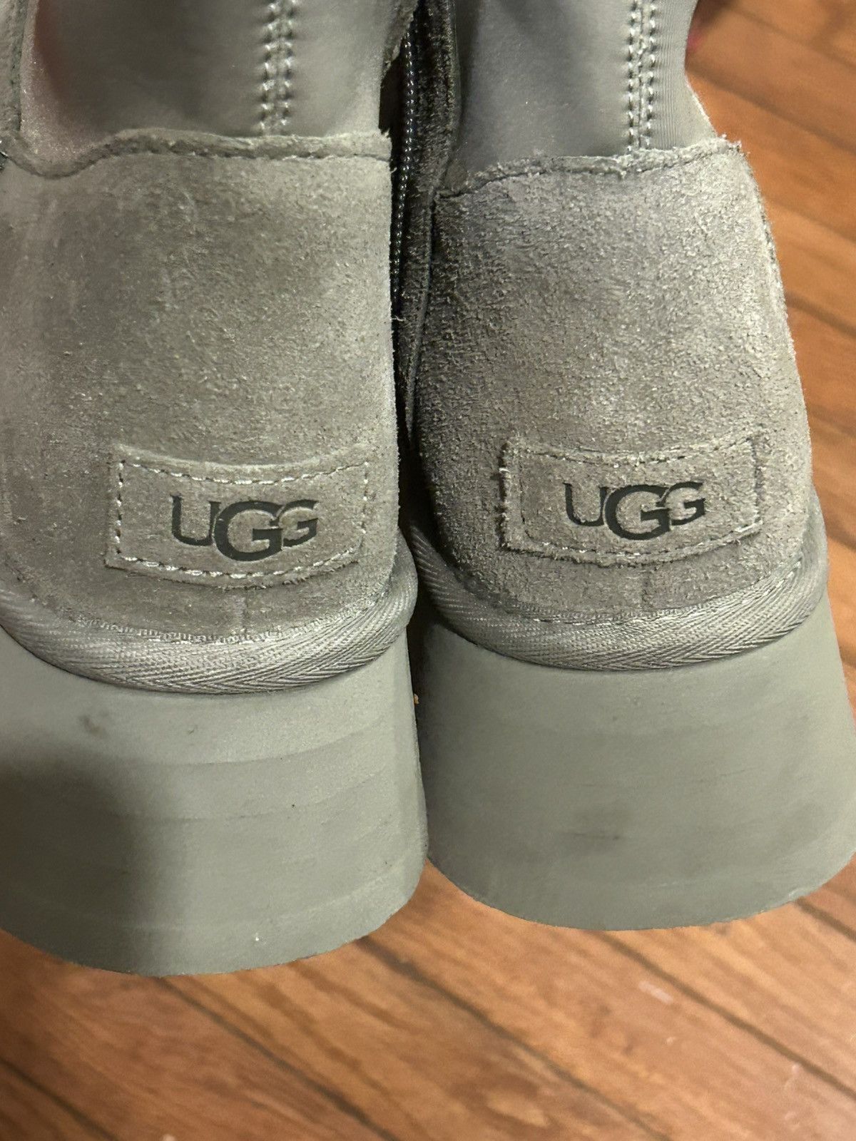 Ugg New Ugg Women Suede Classic Size US 8 / IT 38 - 4 Thumbnail