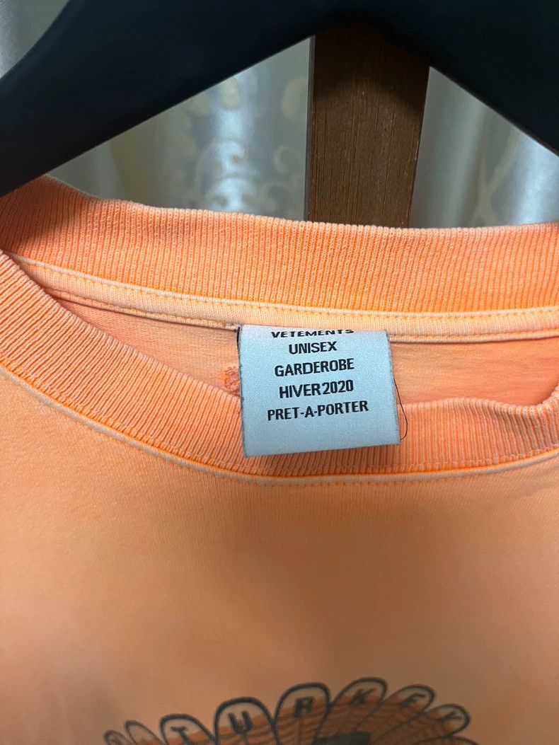 Vetements Vetements SizeS 19fw Showpiece Turkey Short Sleeve Size US S / EU 44-46 / 1 - 7 Thumbnail